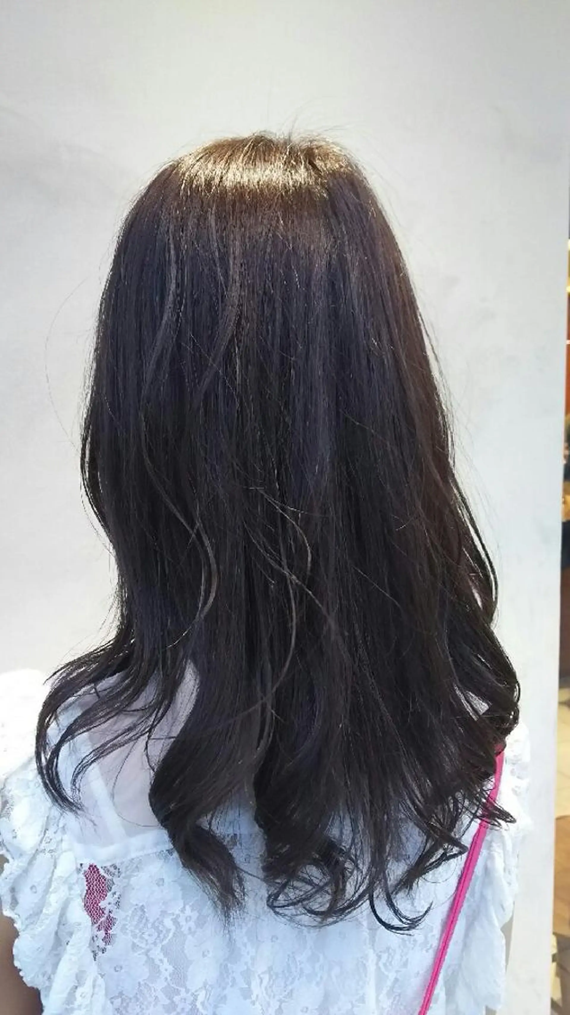 セミロング カラー SHAFT Ieiriのヘアスタイル