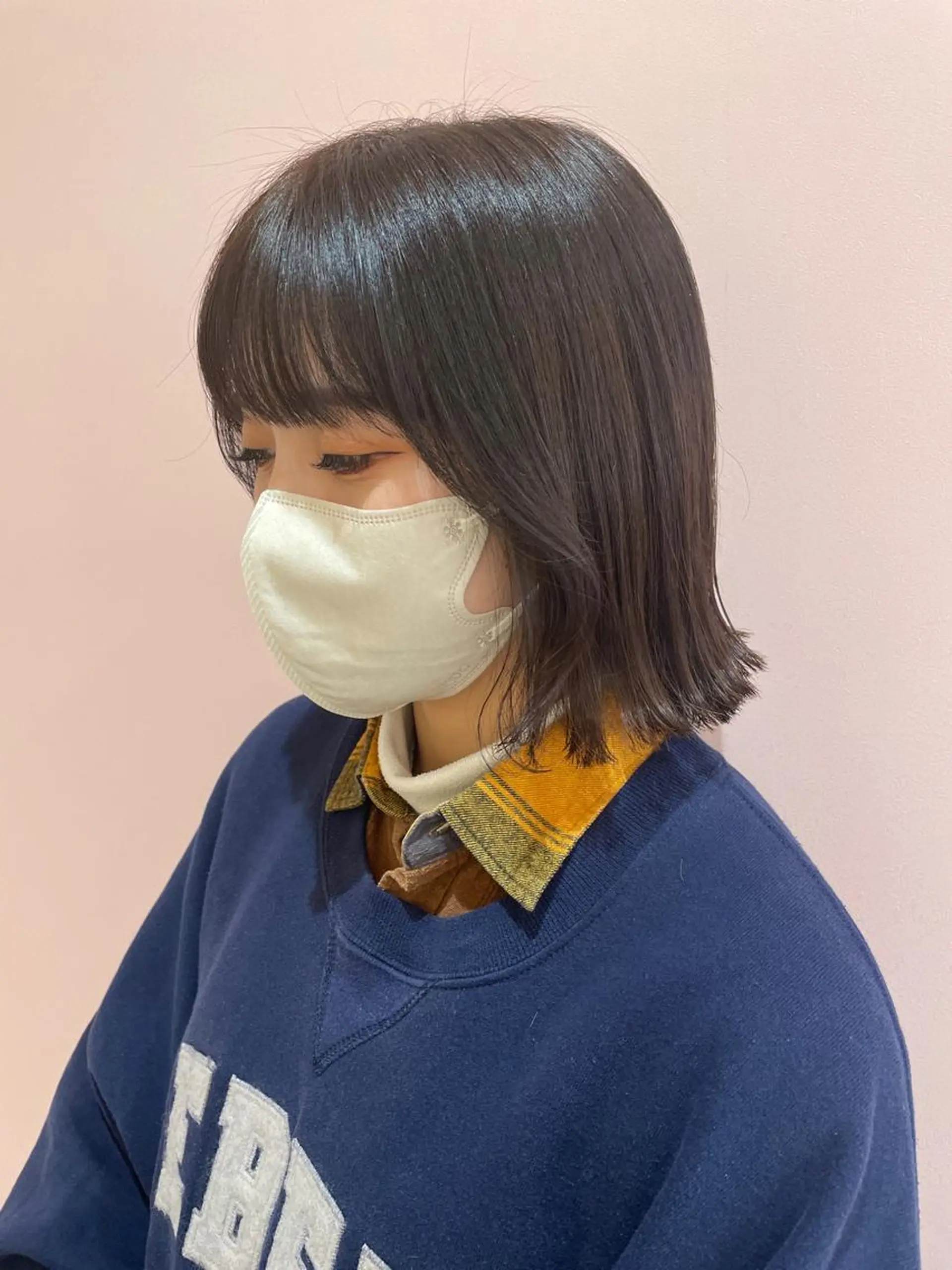 ミディアム カラー 切りっぱなしボブ ボブ カット ヘッドスパ レイヤーカット/ ハイトーンchimiのヘアスタイル