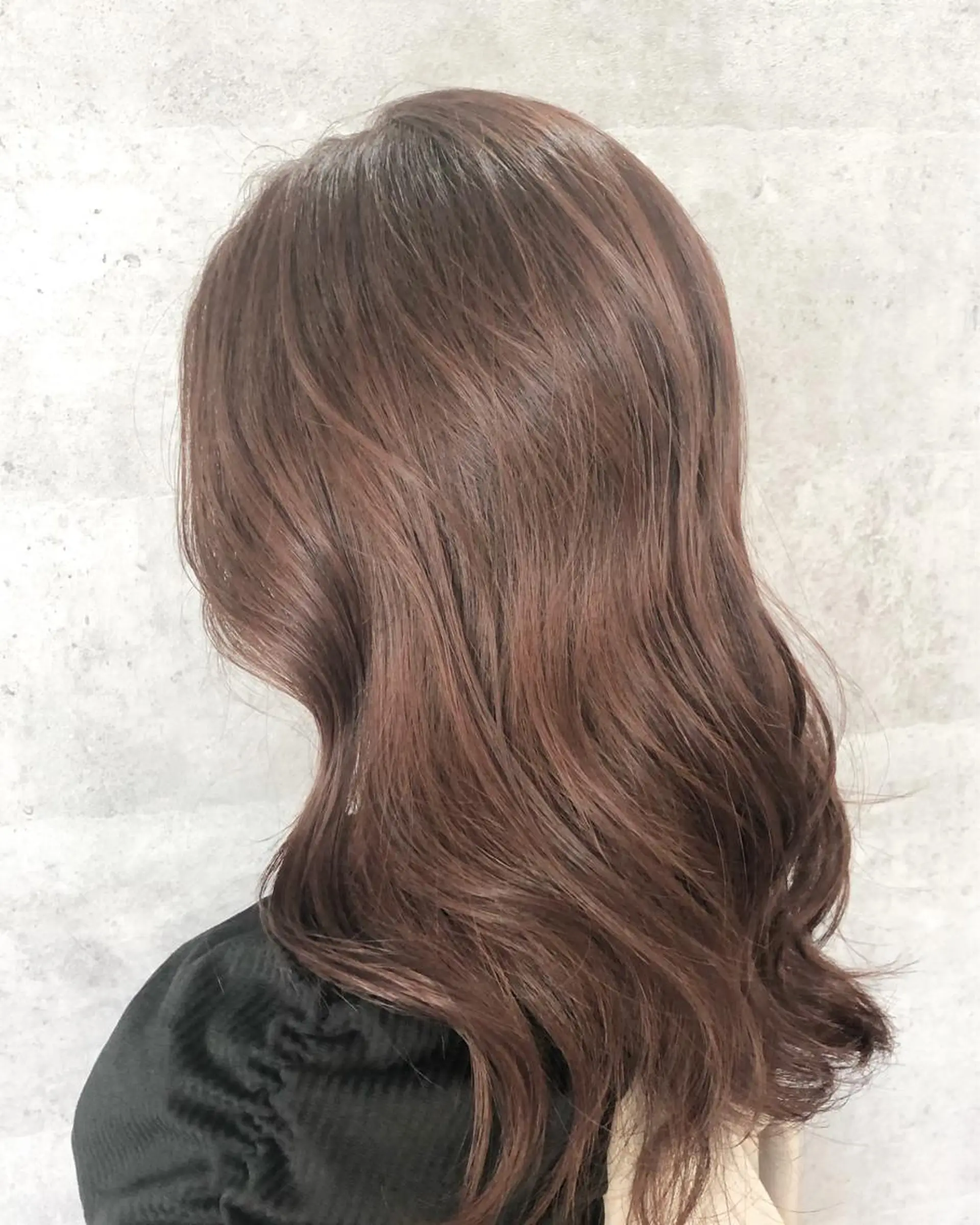 ロング カラー アディクシーカラー ブリーチ ブラウンカラー ケアブリーチ イルミナカラー i  plus＋所属・髪質改善で 憧れの潤艶美髪にのヘアスタイル