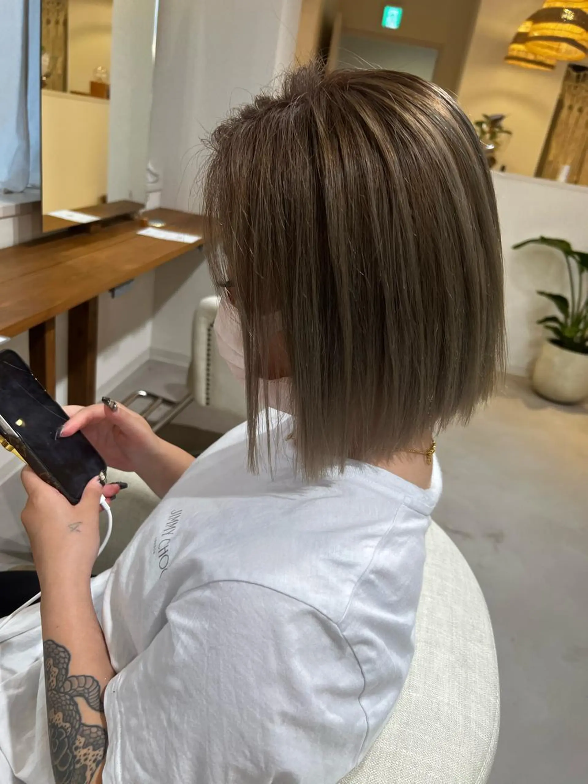 ミディアム ヘアカラー トリートメント ココルアナ 豊中美容室のヘアスタイル