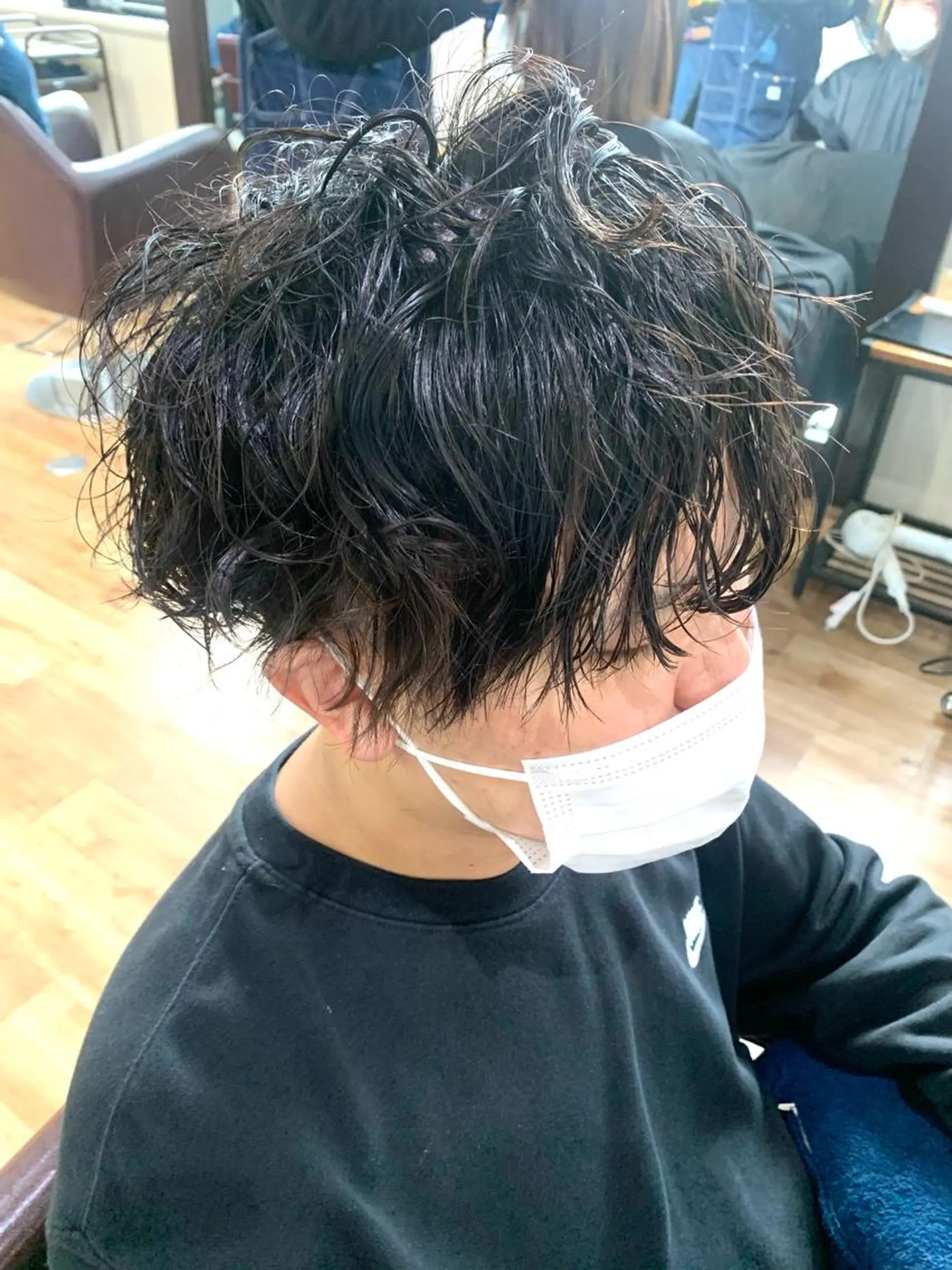 パーマ メンズ カット パーマ ハイライト✨髪質改善 TAKAさんです😊のヘアスタイル