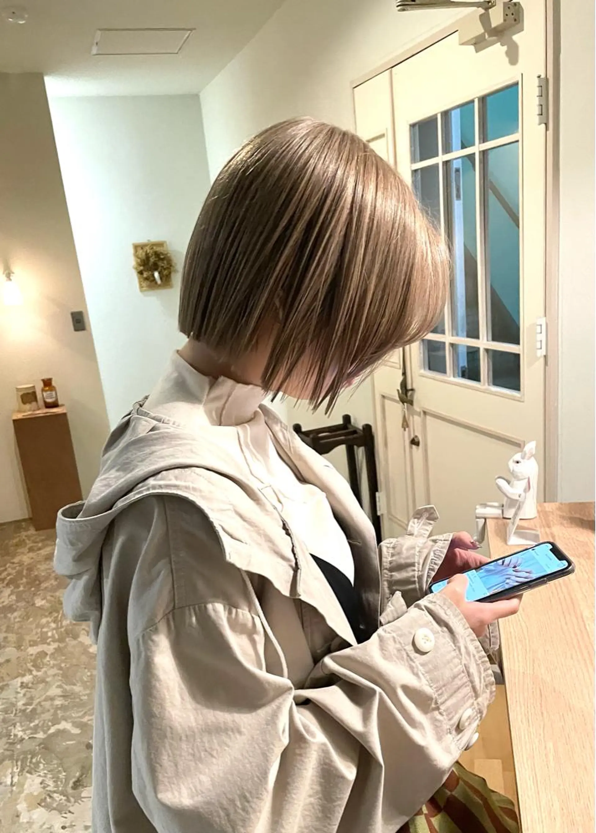 ショート カラー ヒナゴ トヨカズのヘアスタイル