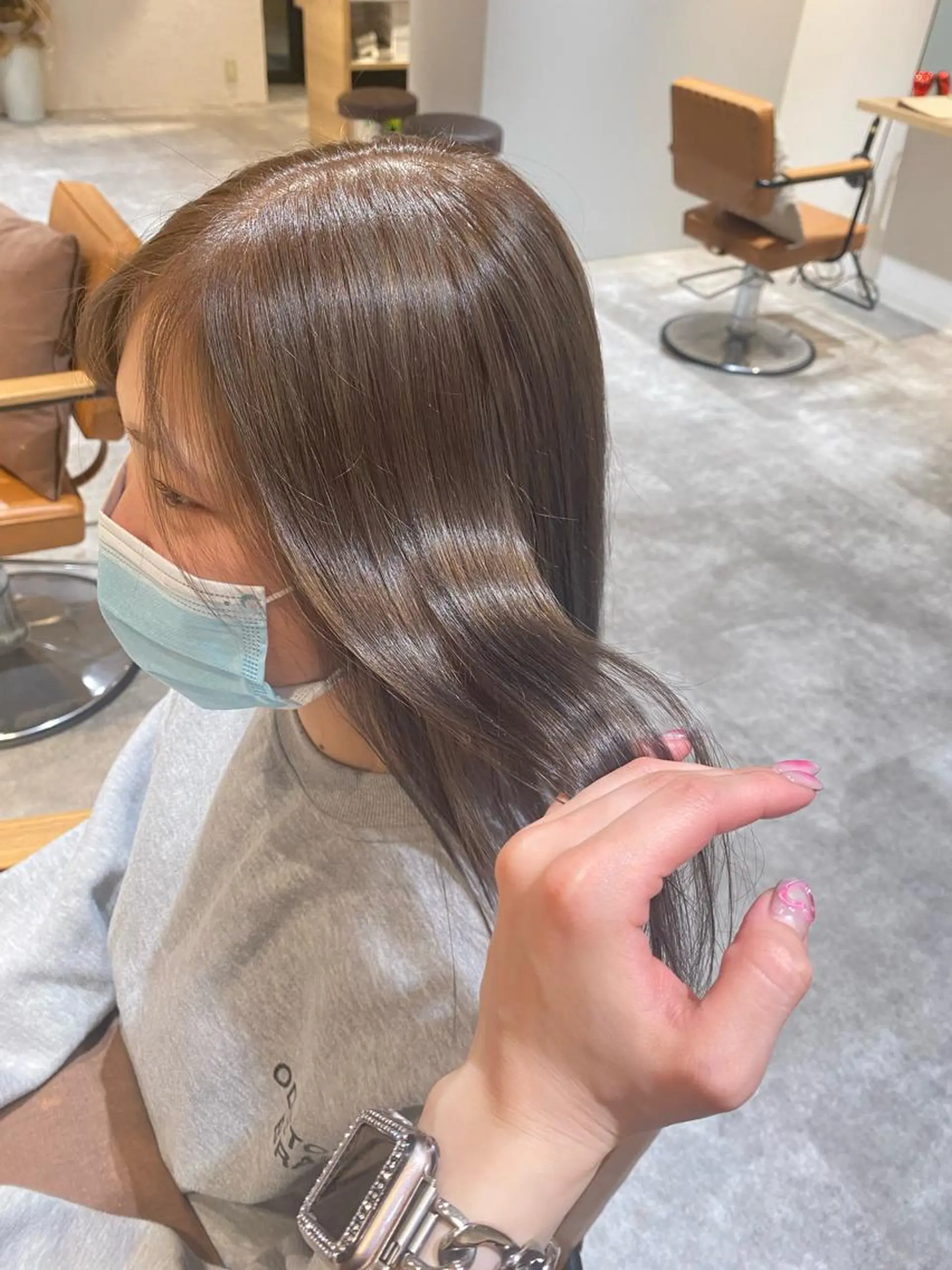 セミロング カラー ブリーチ 髪質改善 カット ヘアカラー トリートメント オスズ 🎀´-のヘアスタイル