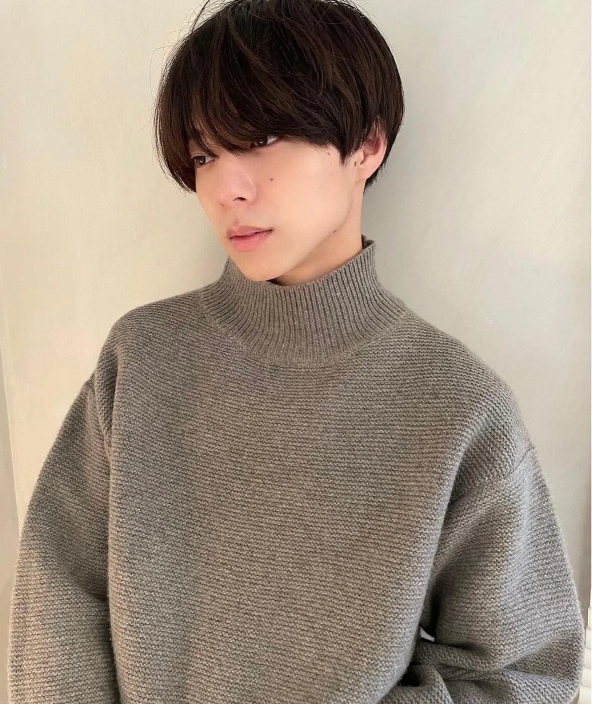 メンズ ハイトーン🦢 Natsumiのヘアスタイル