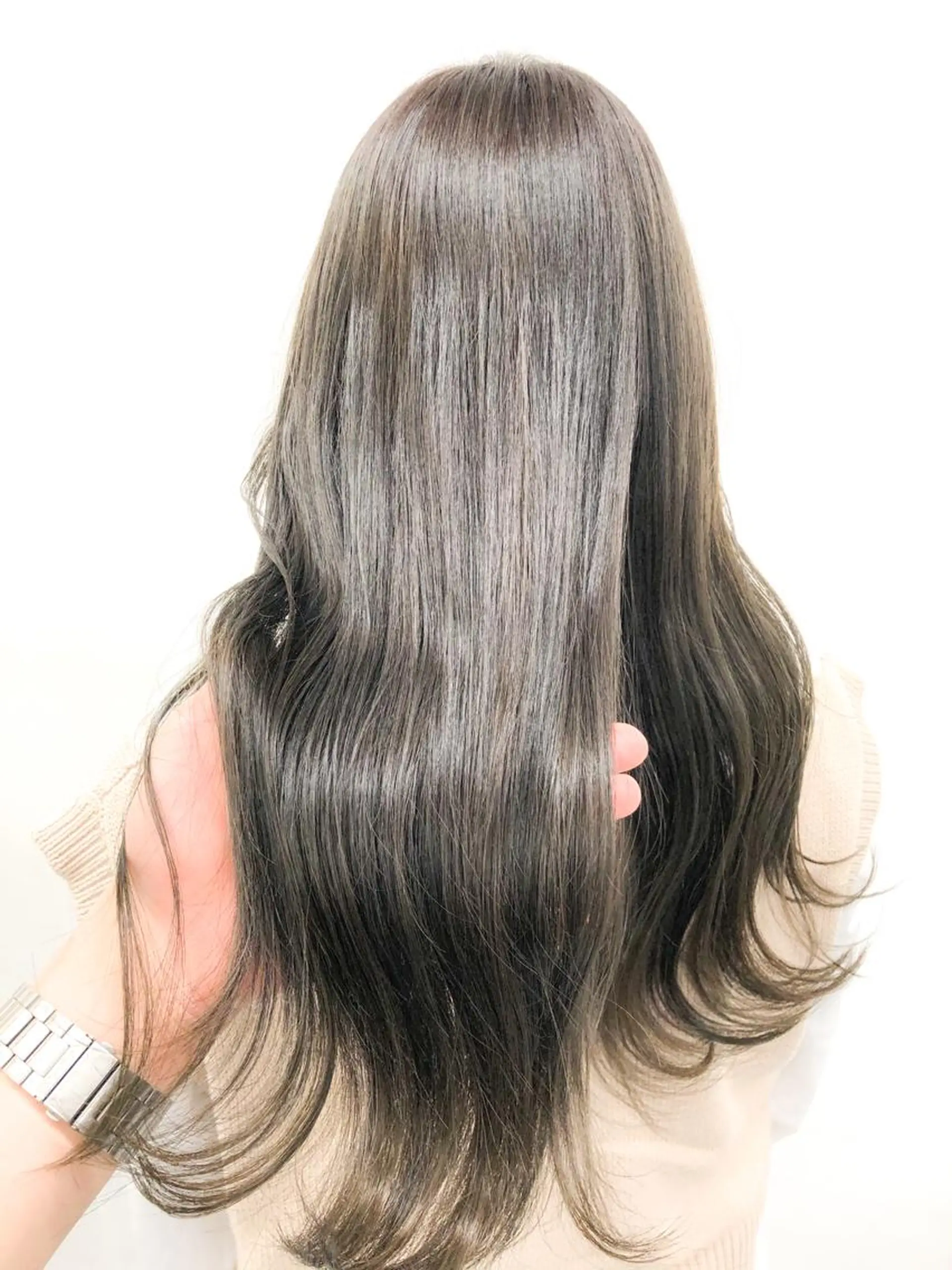 ロング ヘアカラー トリートメント ヘッドスパ 🌈ハイトーン×暗髪 🦄TAKUMI🦄のヘアスタイル