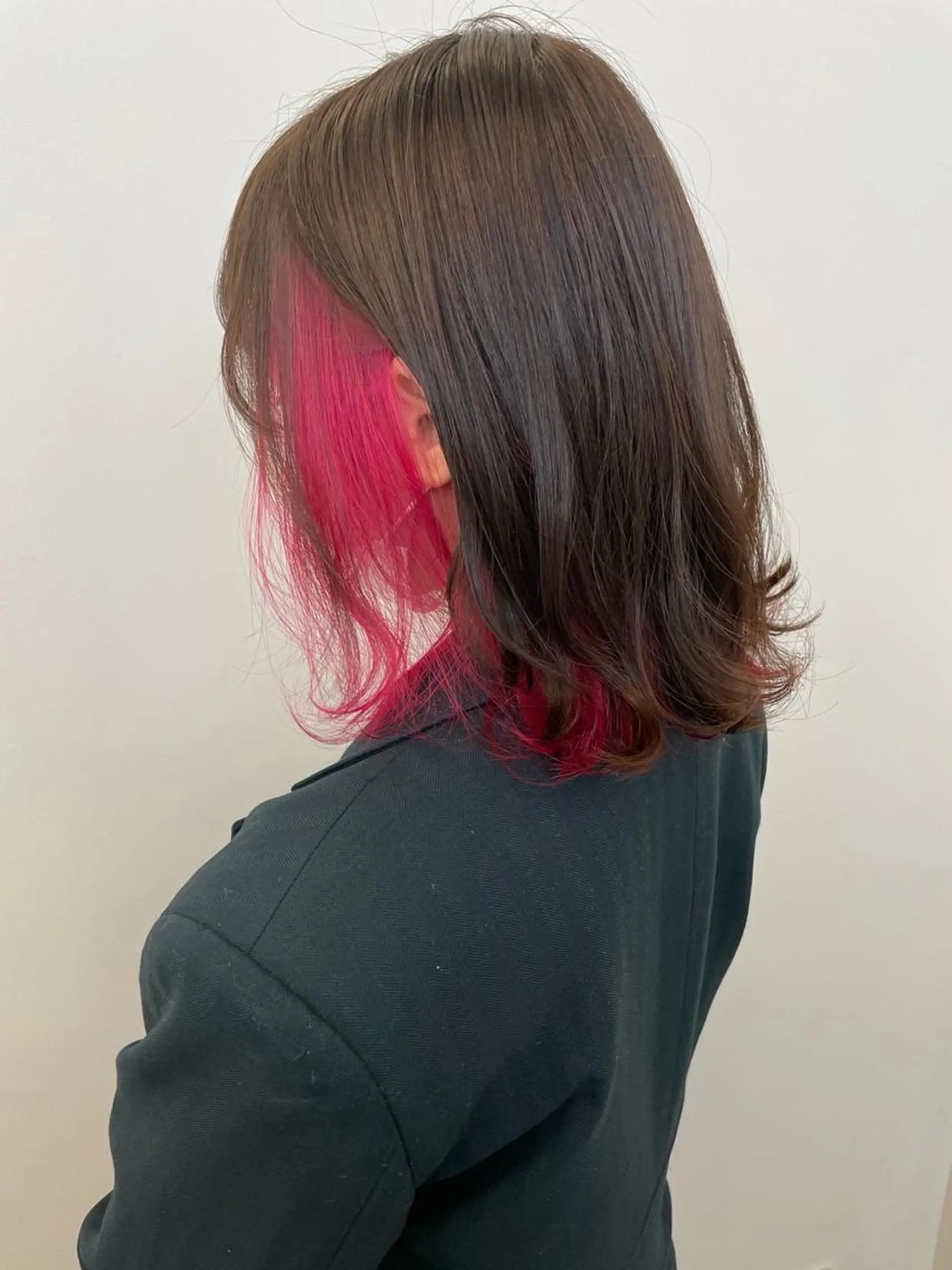 セミロング カラー ベージュカラー ミント ミントベージュ ピンクカラー GO TODAY  SHAiRE SALON岡山所属・Sana/ 耳ツボ/インナーのヘアスタイル