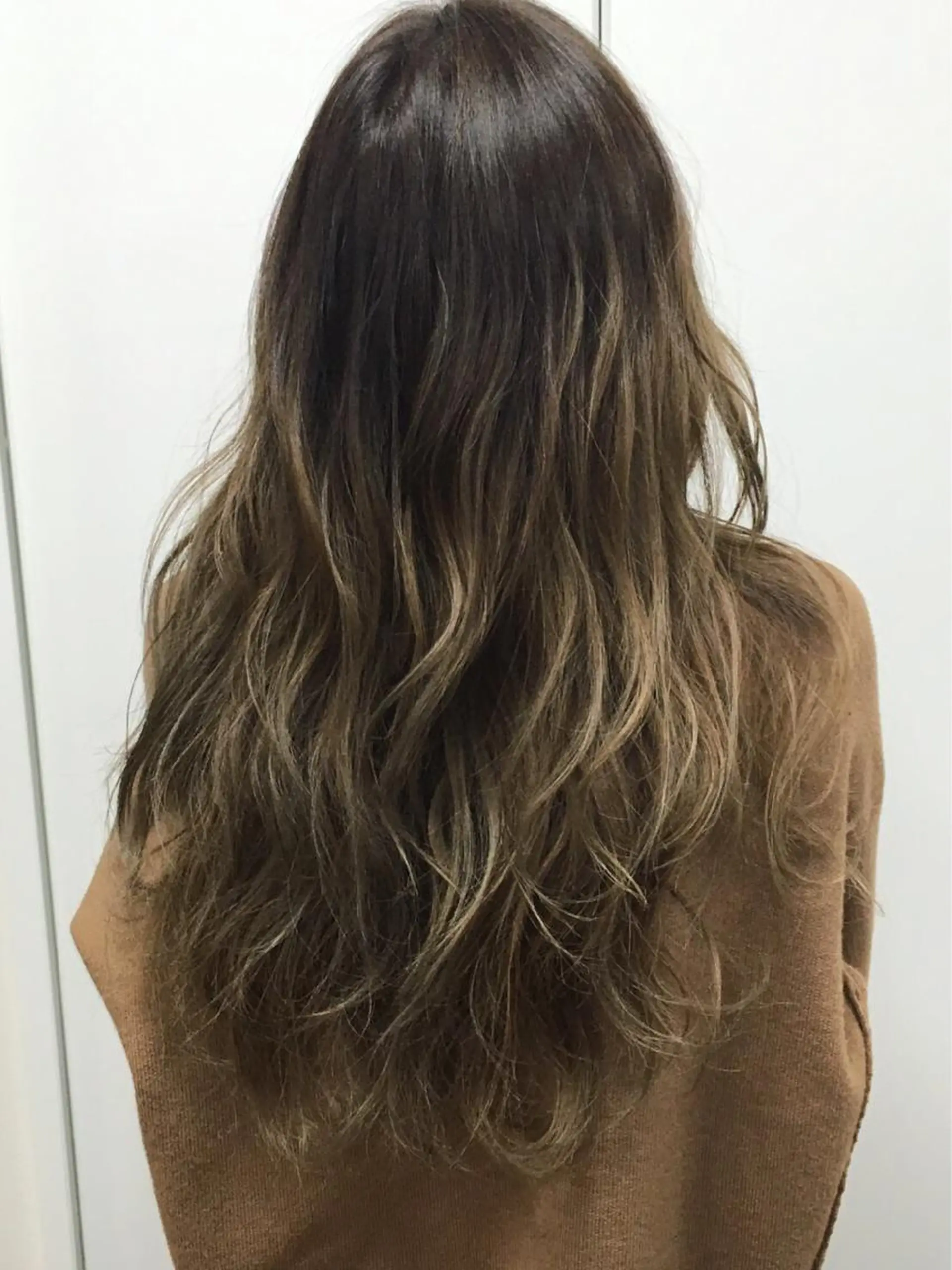 セミロング カラー ヘアアレンジ グラデーションカラー メッシュ due hair 京都駅前店 MILBON オージュア認定サロン【デューヘアー】所属・ハイトーンブリーチ 土坂　由志【京都】のヘアスタイル
