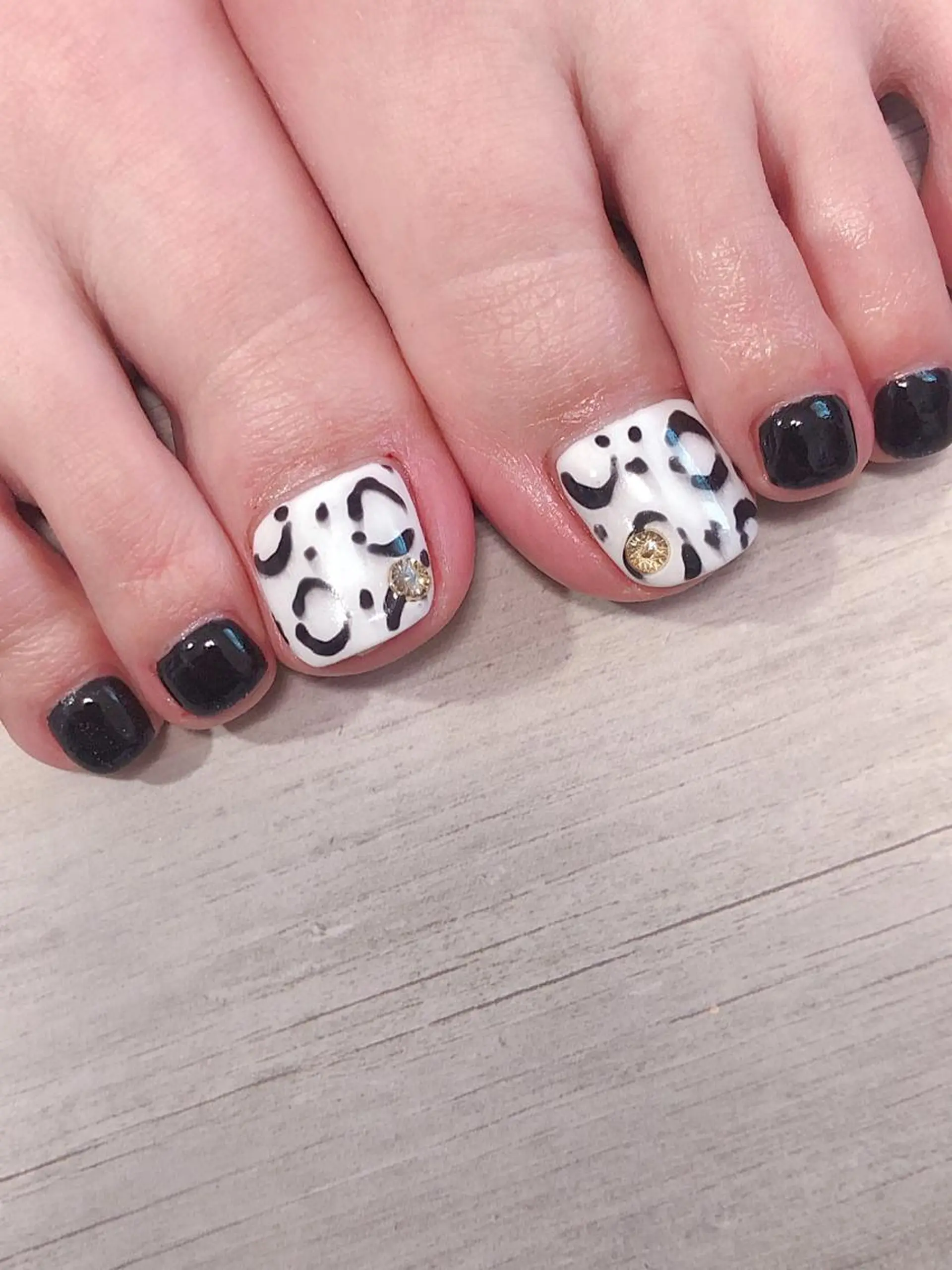 ネイル 個室ネイルサロンDolly  Girl〜ドーリーガール〜所属・DollyGirl KYOKOのネイルデザイン