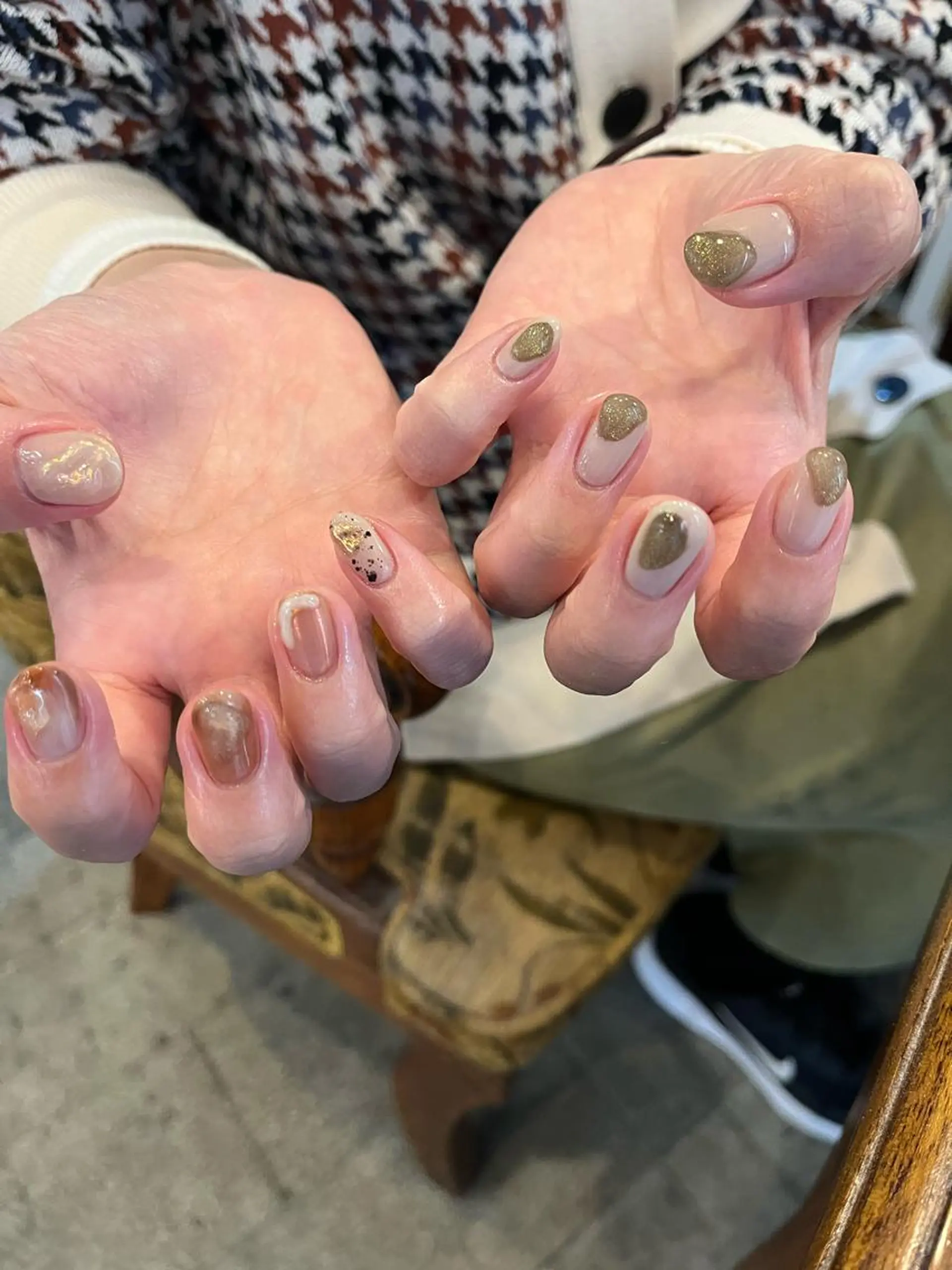 ネイル ハンドネイル Trico Antique所属・岩本 杏のネイルデザイン