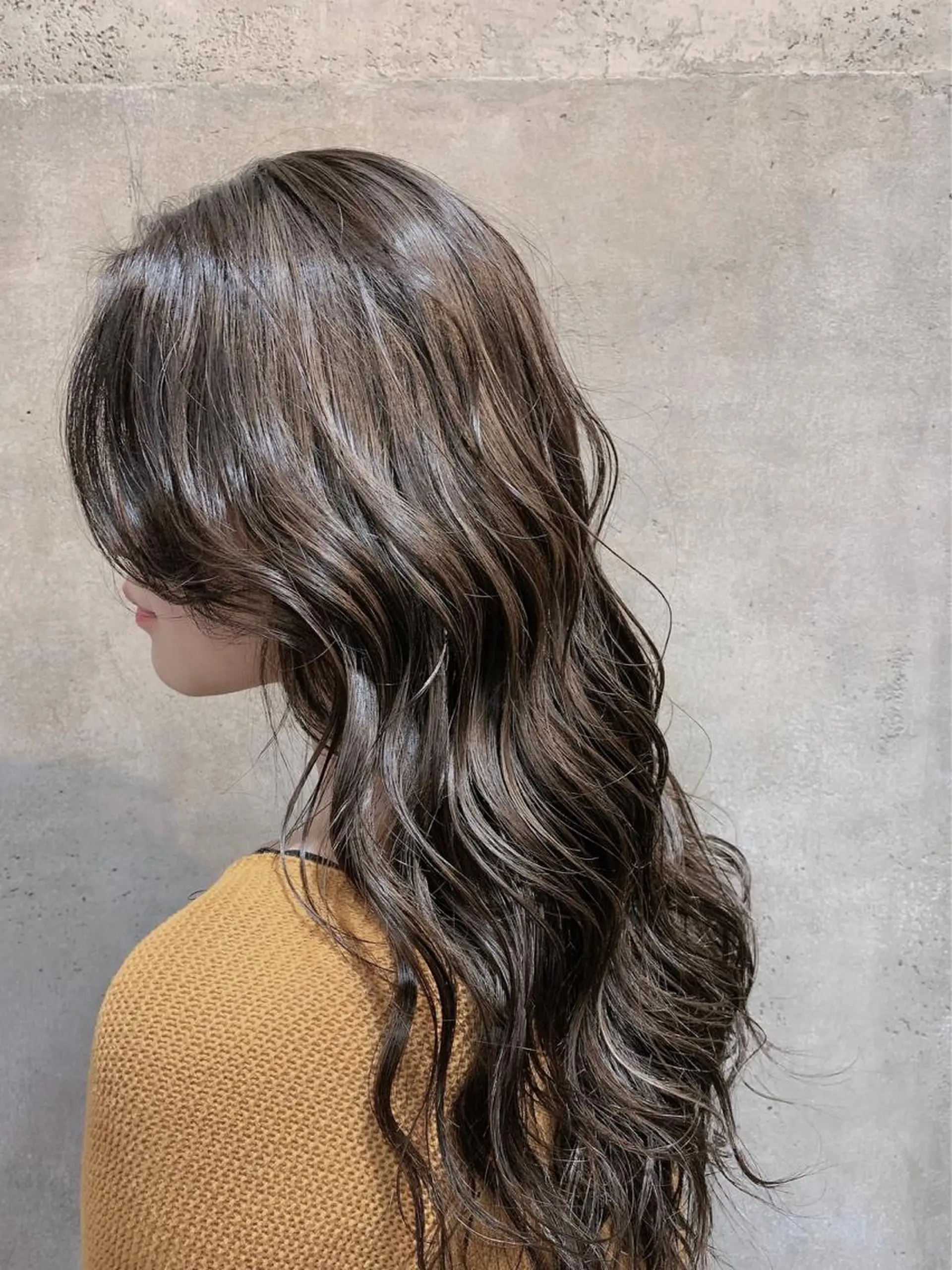 ロング アッシュ ハイライト ロング アポロ横浜所属・💎桑原勇志/ ショート/ハイトーンのヘアスタイル