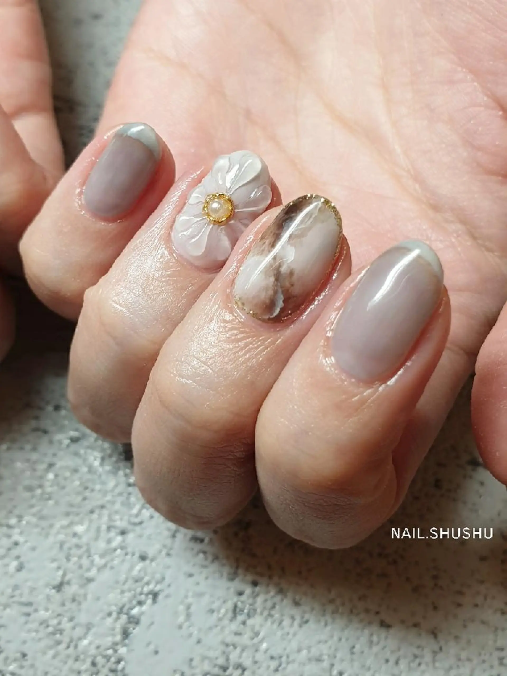 ネイル 3dパーツ/流行り 👧shushu❤️のネイルデザイン