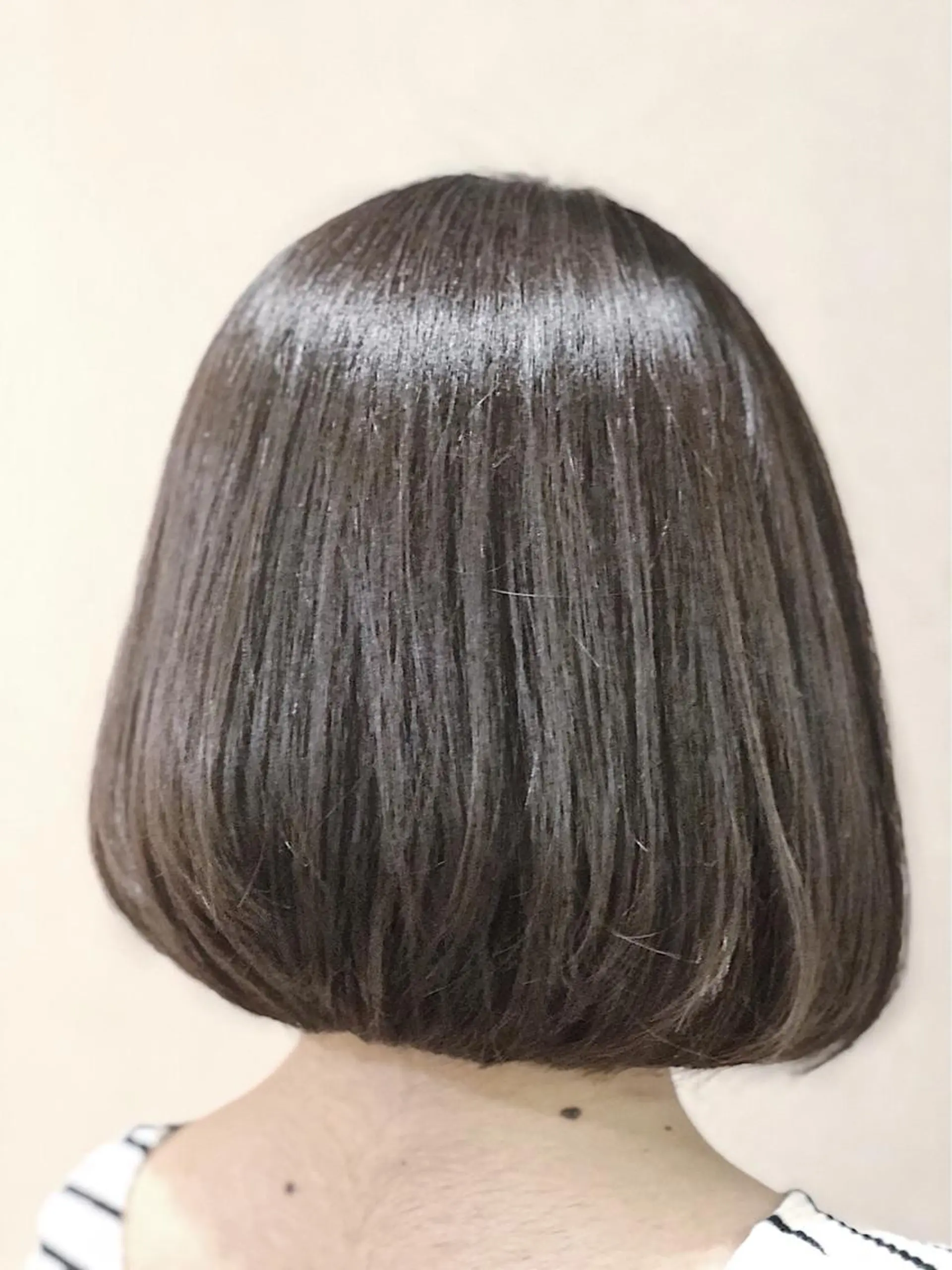 ミディアム カラー 飯田 真澄のヘアスタイル