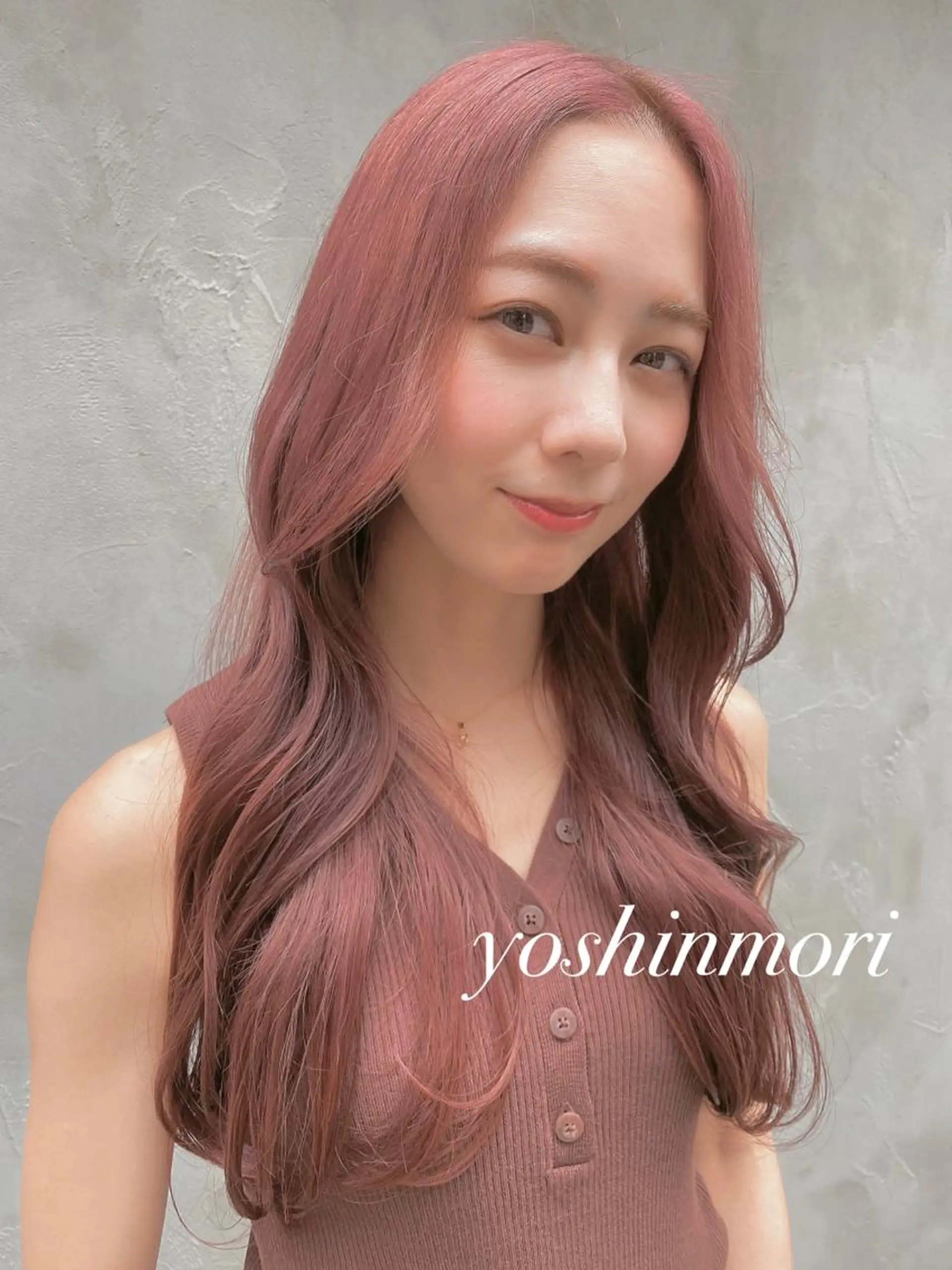 ロング カラー ブリーチ 透明感カラー ピンクカラー ホワイトピンク くびれヘア カット ヘアカラー トリートメント 韓国レイヤー/ミルク ティー🦋高橋　暖のヘアスタイル