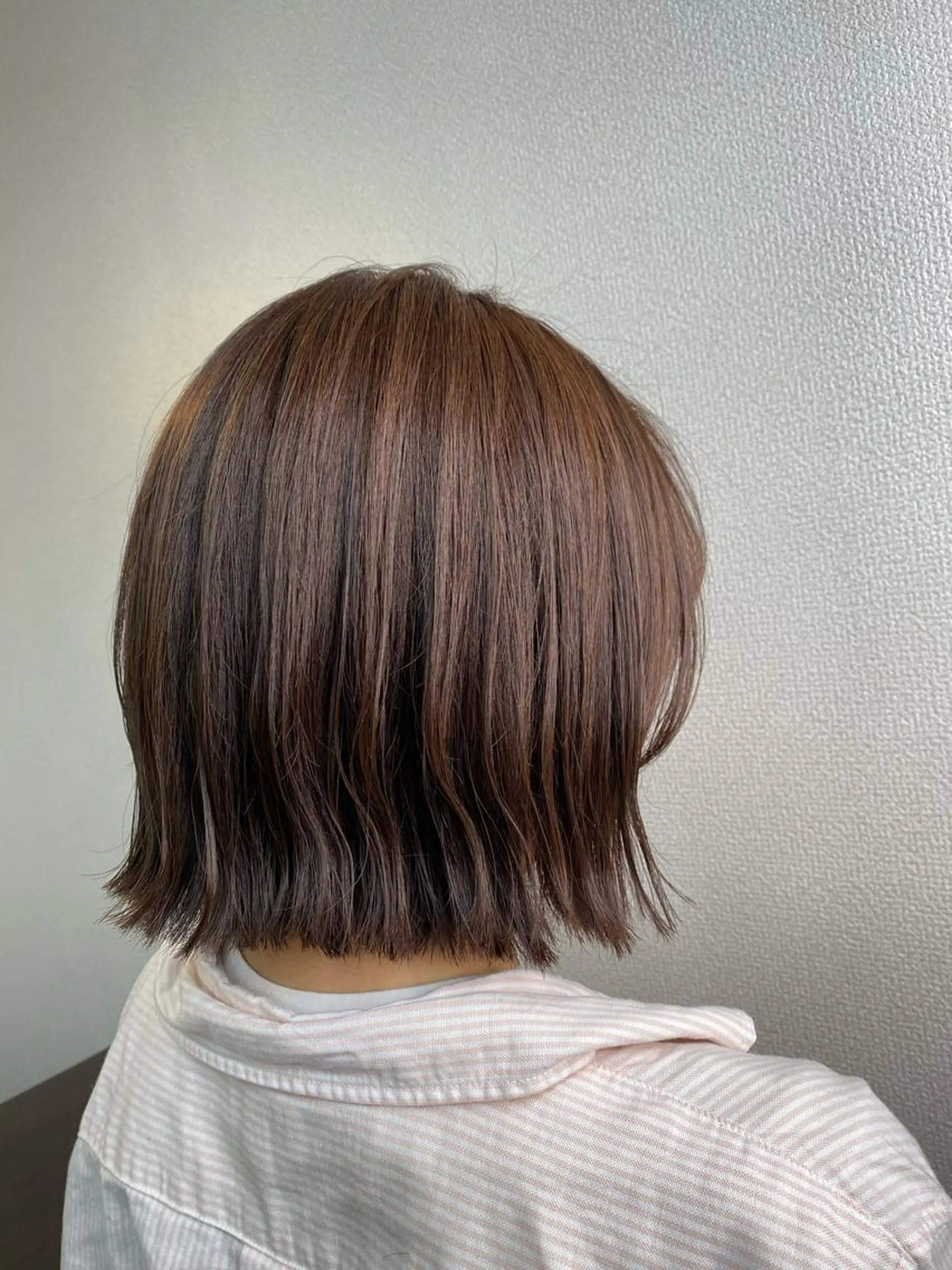 ショート 切りっぱなしボブ ボブ カット ヘアカラー SALOWIN 原宿ILSalice所属・ナチュラル特化 低価格/ＪＯのヘアスタイル