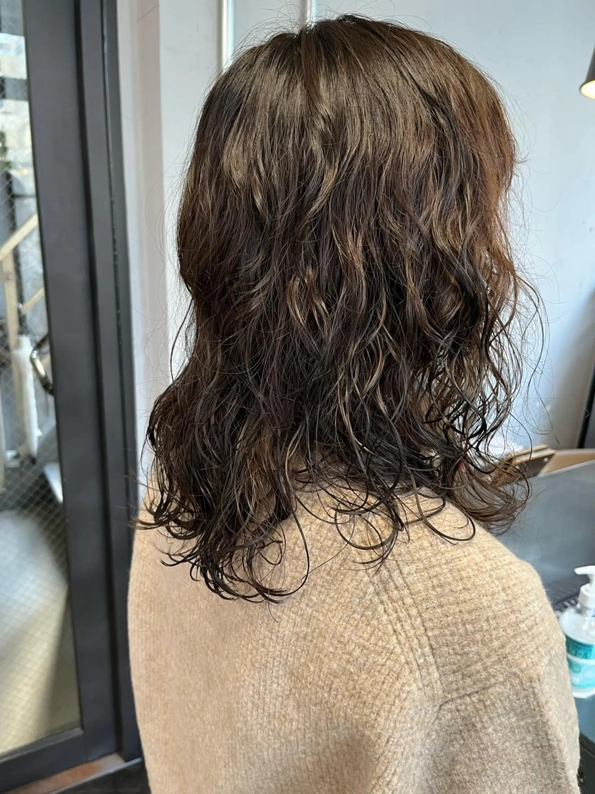 ミディアム パーマ カット パーマ トリートメント 仁木 謙太のヘアスタイル