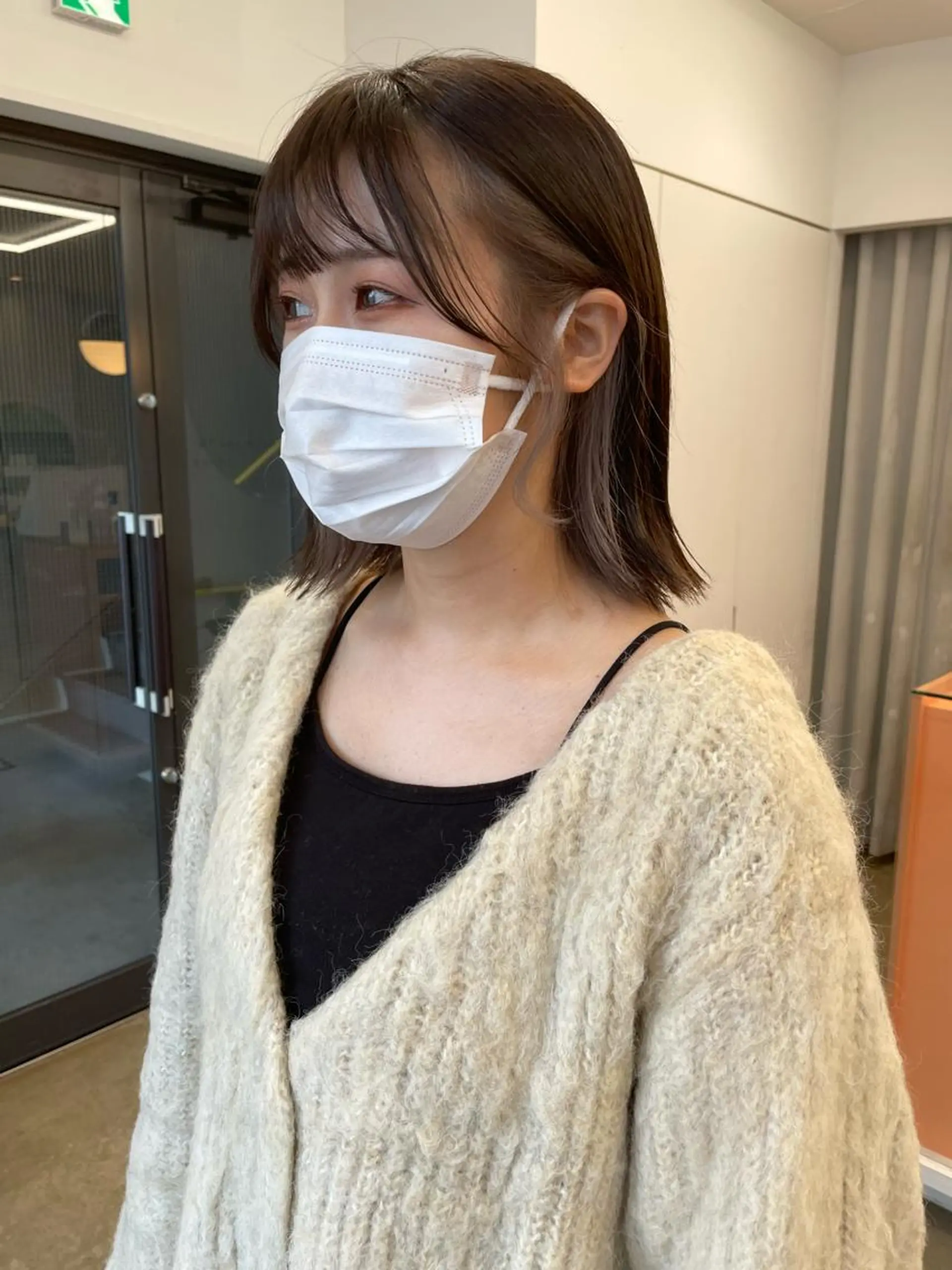 ショート カラー ベージュカラー ブリーチ ホワイトベージュ pole所属・【pole】 minaのヘアスタイル