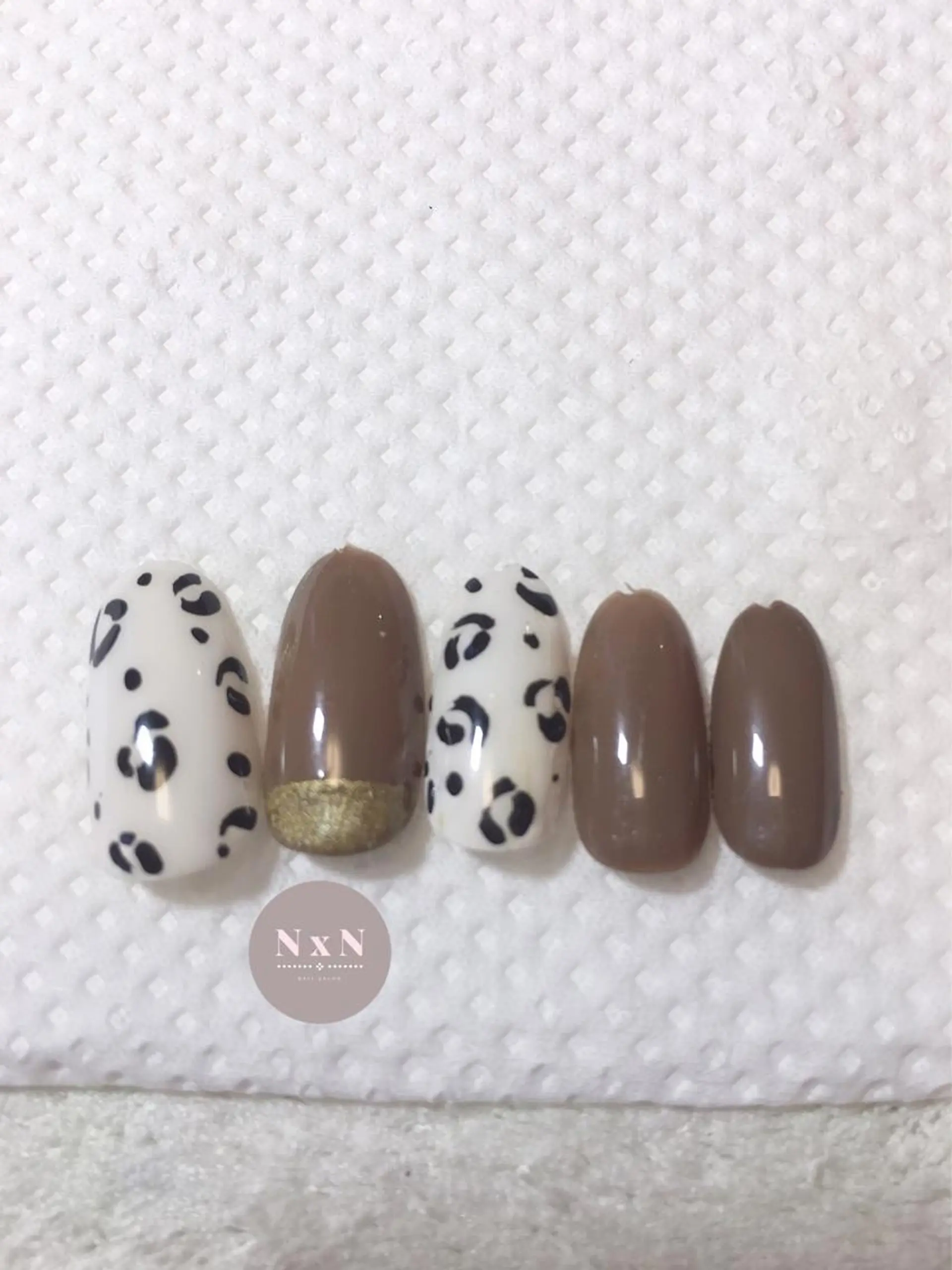 ネイル アニマル柄 ジェルネイル ぷっくりネイル ハンドネイル nail salon N×Nのネイルデザイン