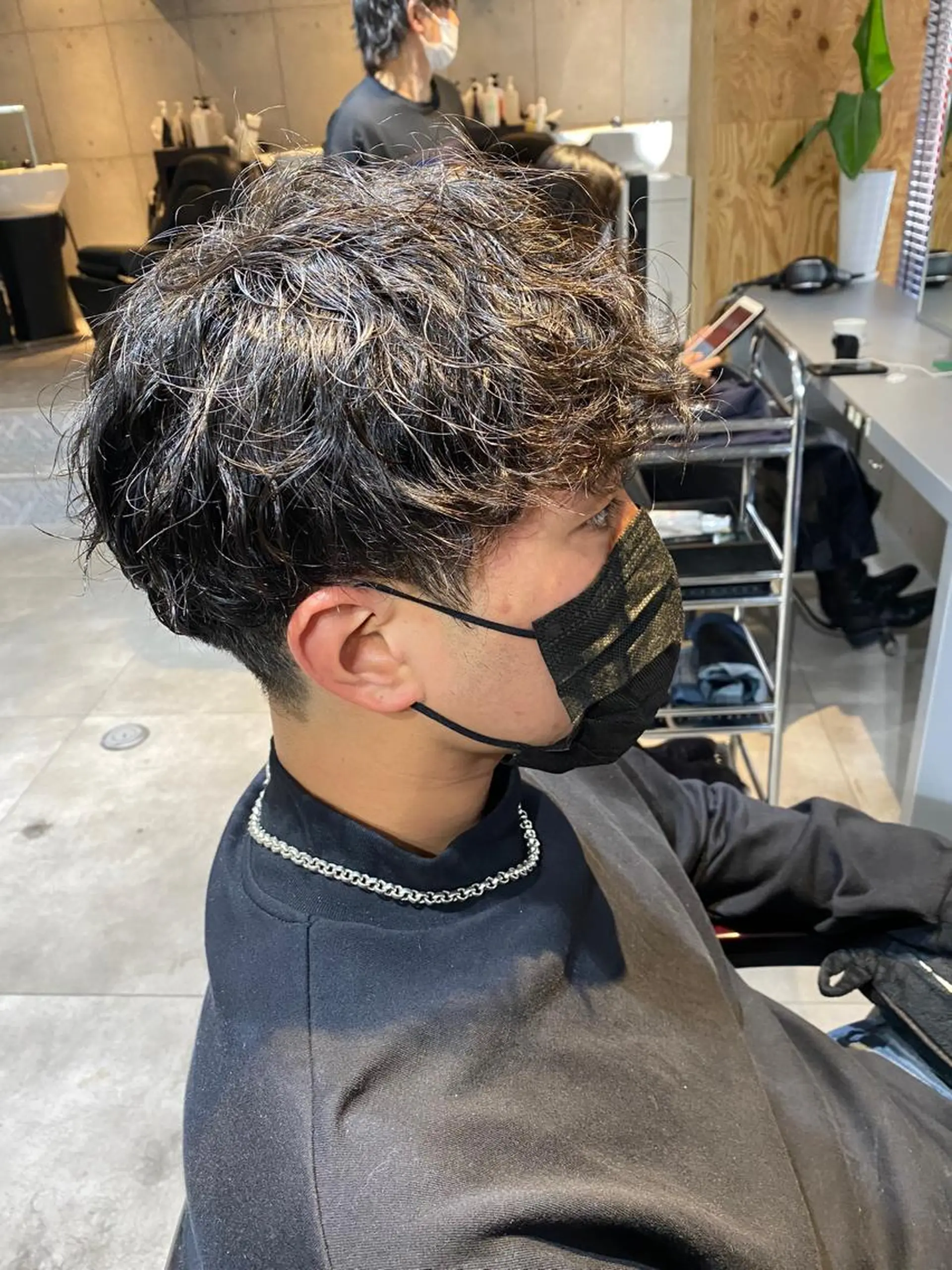 ショート パーマ カット パーマ ヘッドスパ ヘアセット newi赤羽 HINATAのヘアスタイル