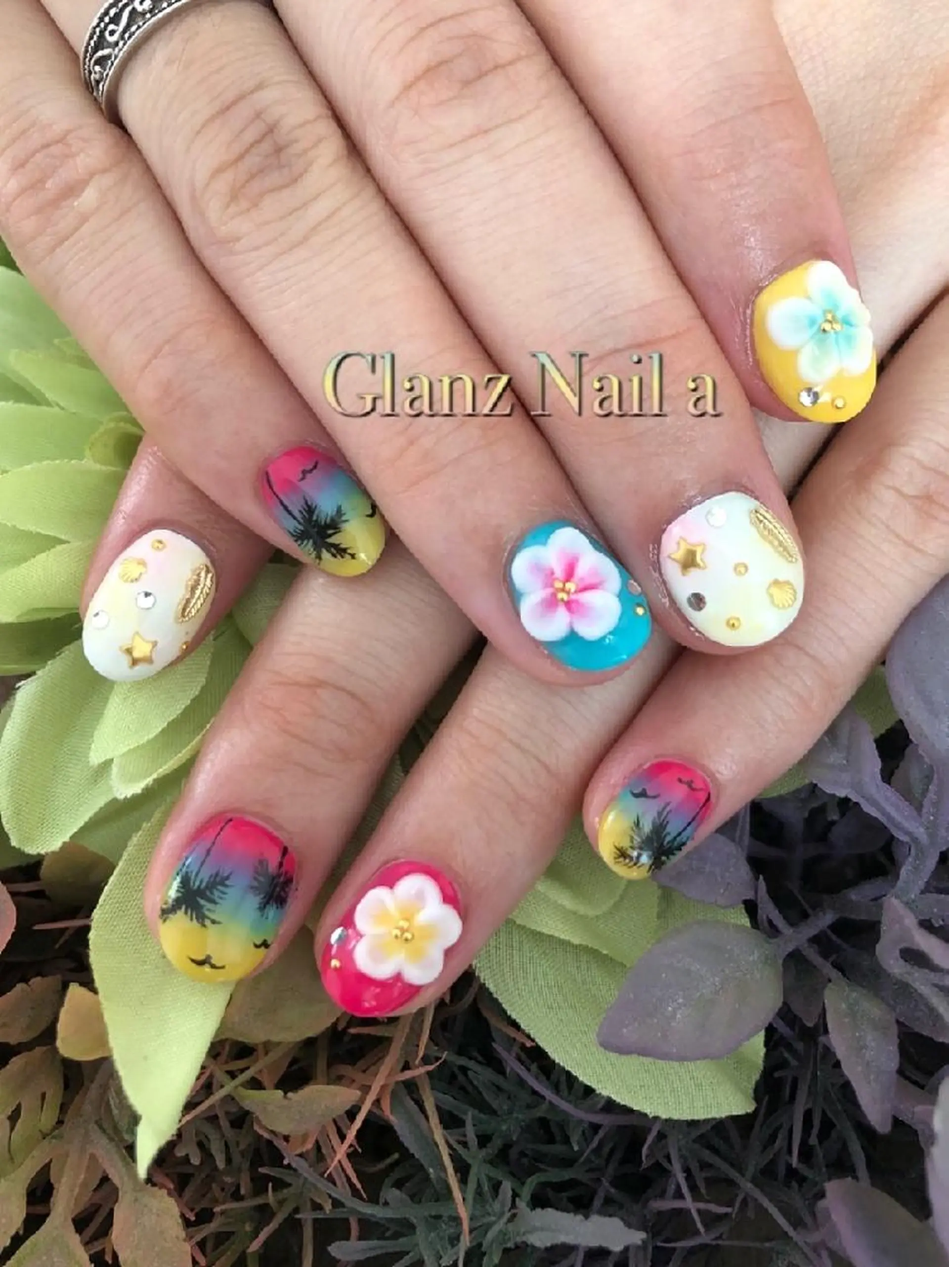 ネイル フラワーネイル 夏ネイル Glanz  Nail aのネイルデザイン