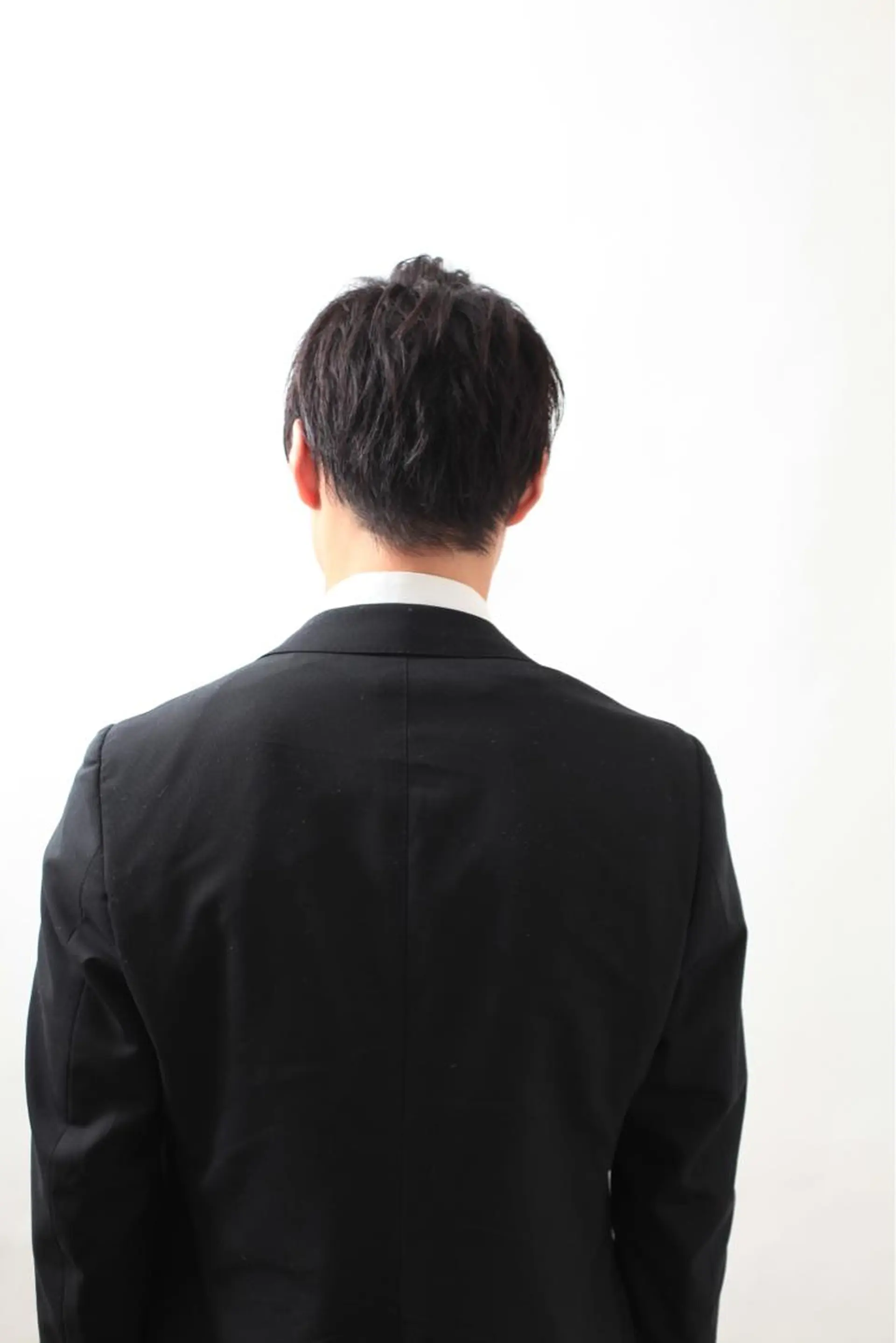 メンズ カット レイヤー／パーマ 西山賢志のヘアスタイル