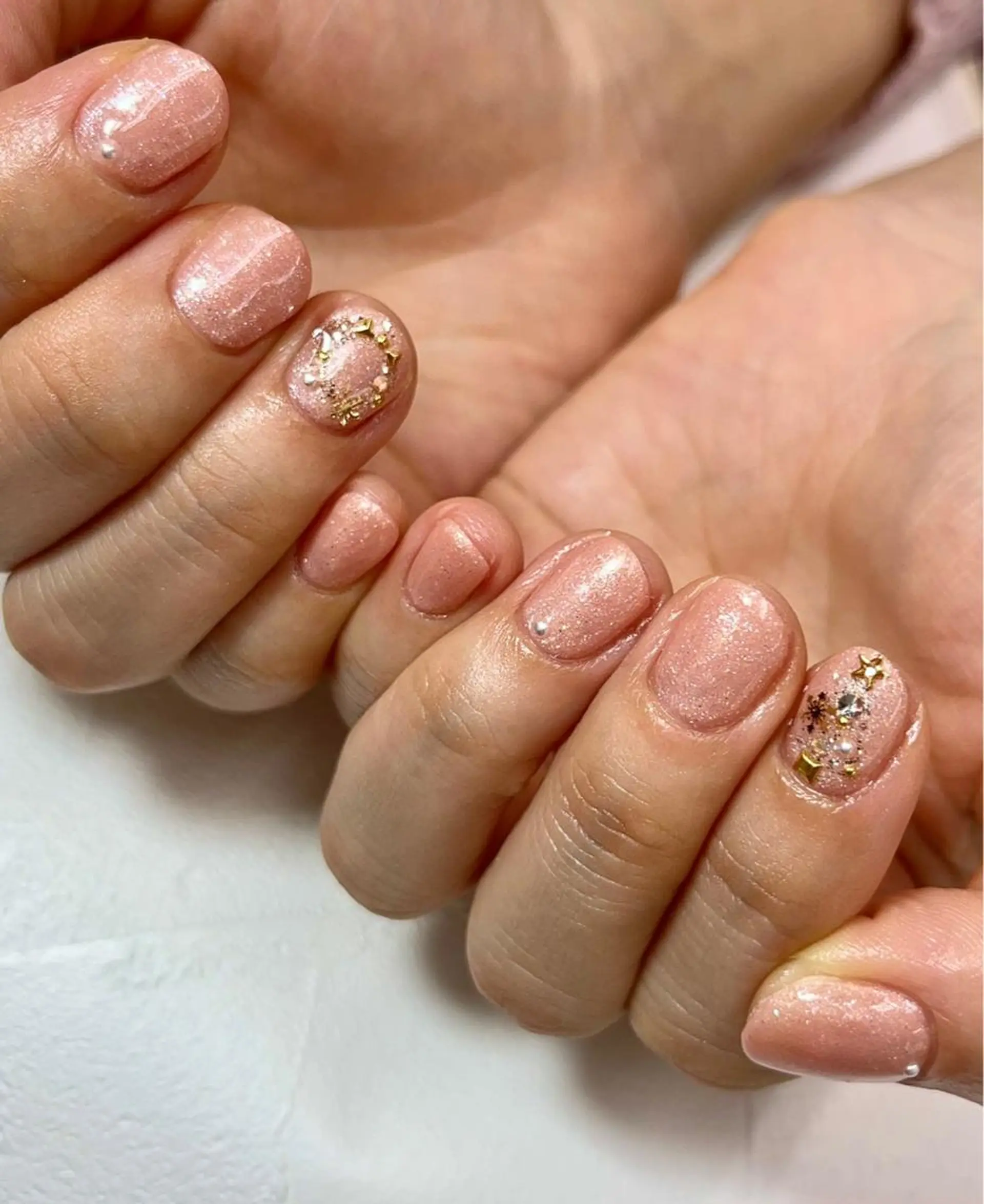 ネイル ショートネイル 冬ネイル クリスマス ハンドネイル FASTNAIL PLUS 新宿店のネイルデザイン