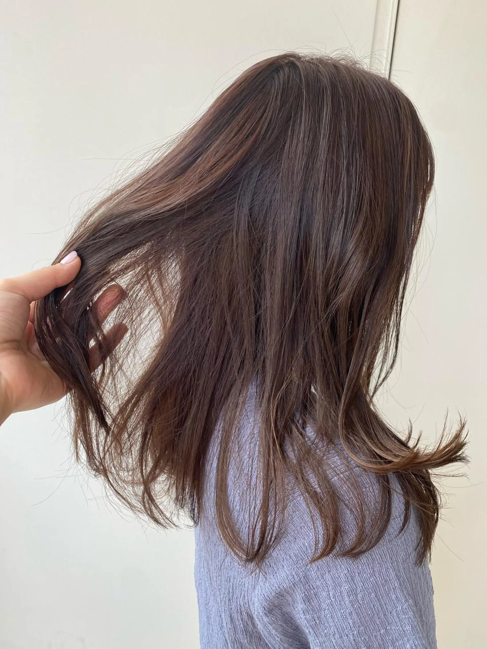 ミディアム カラー ヘアカラー ボブ、ミディアム得意 🤍Emmy🤍のヘアスタイル