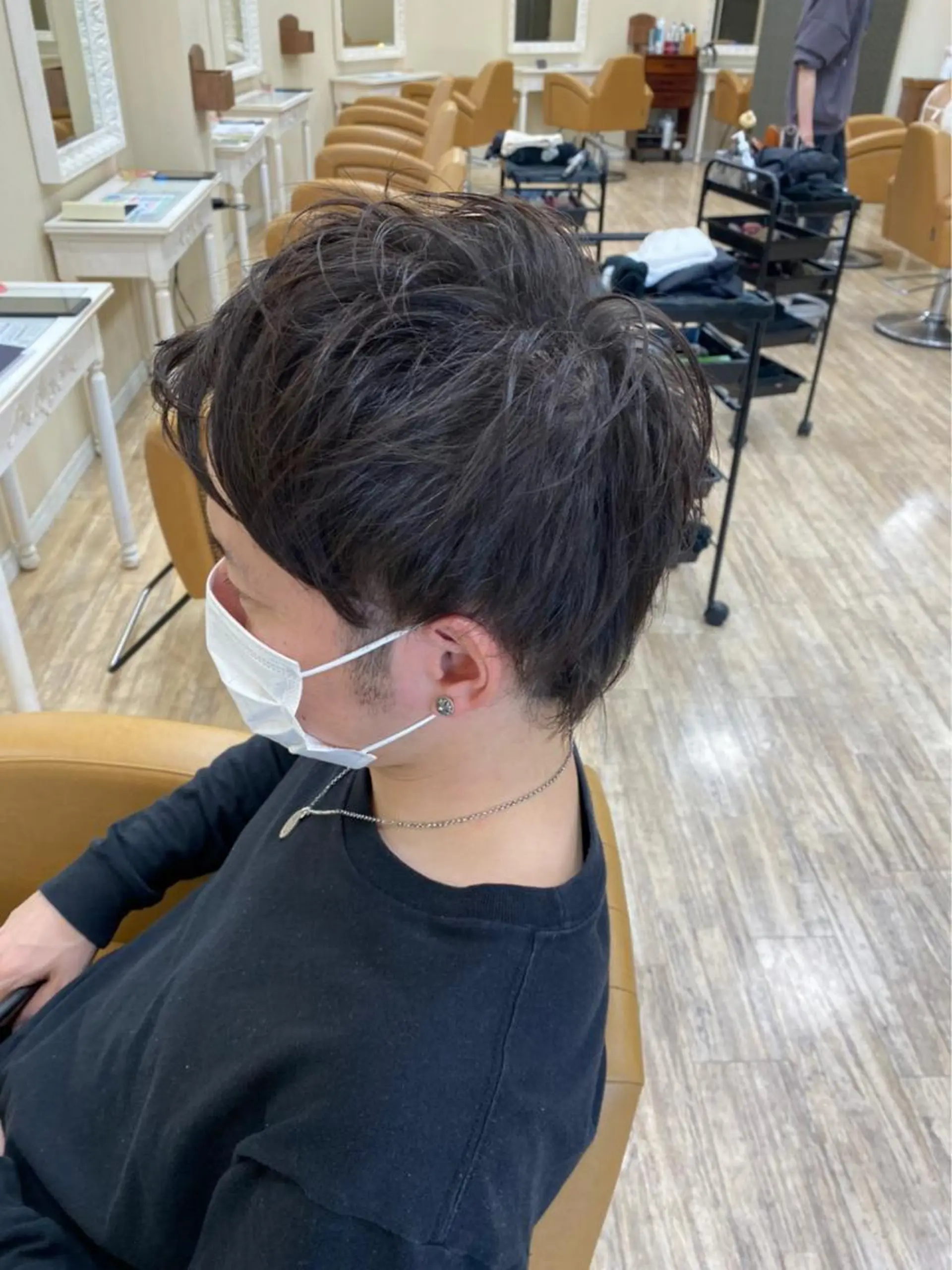 メンズ 尾崎 優也のヘアスタイル