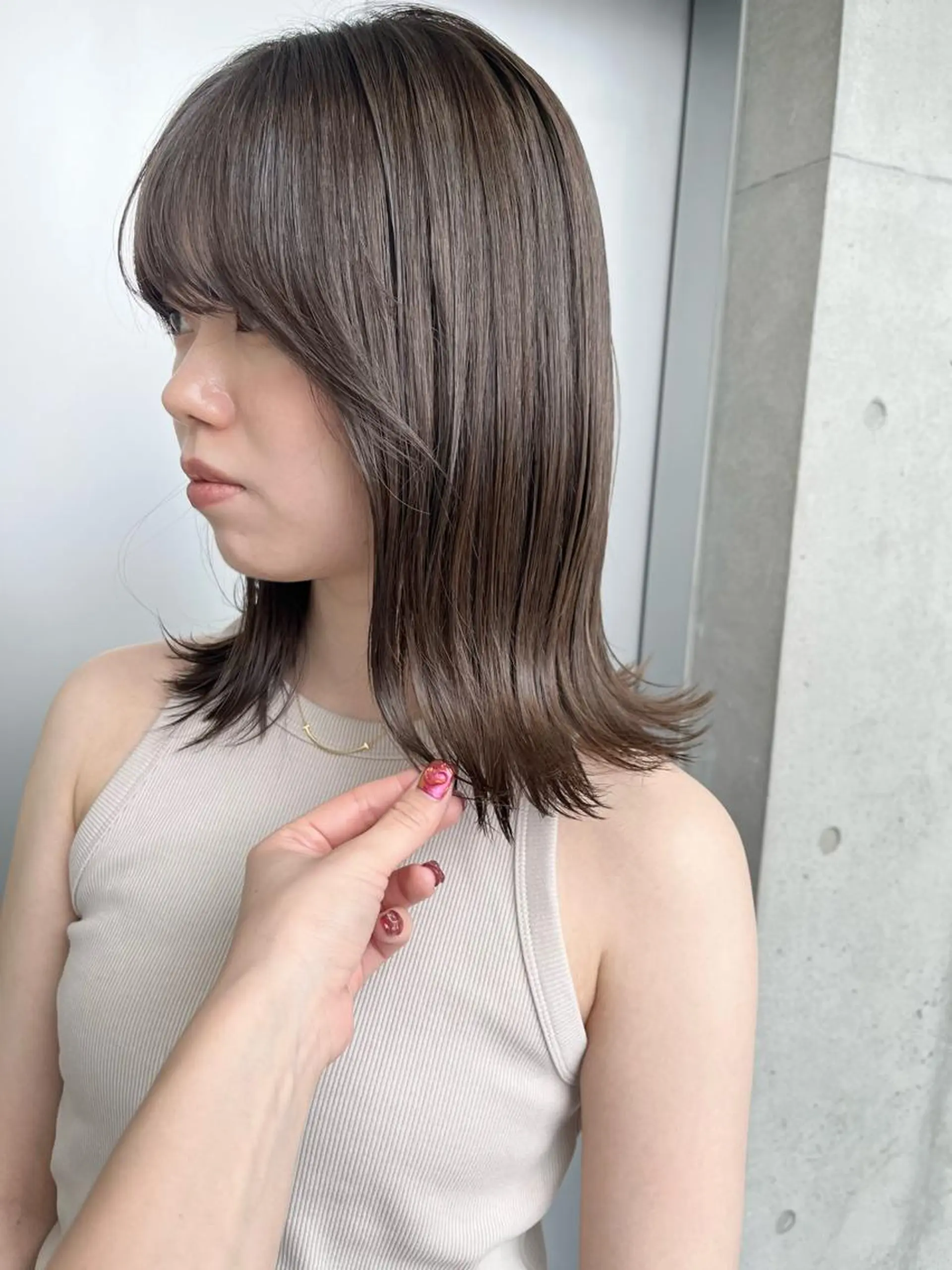 ミディアム カラー パーマ ヘアアレンジ 透明感/オリーブ/ グレージュ/YUKAのヘアスタイル