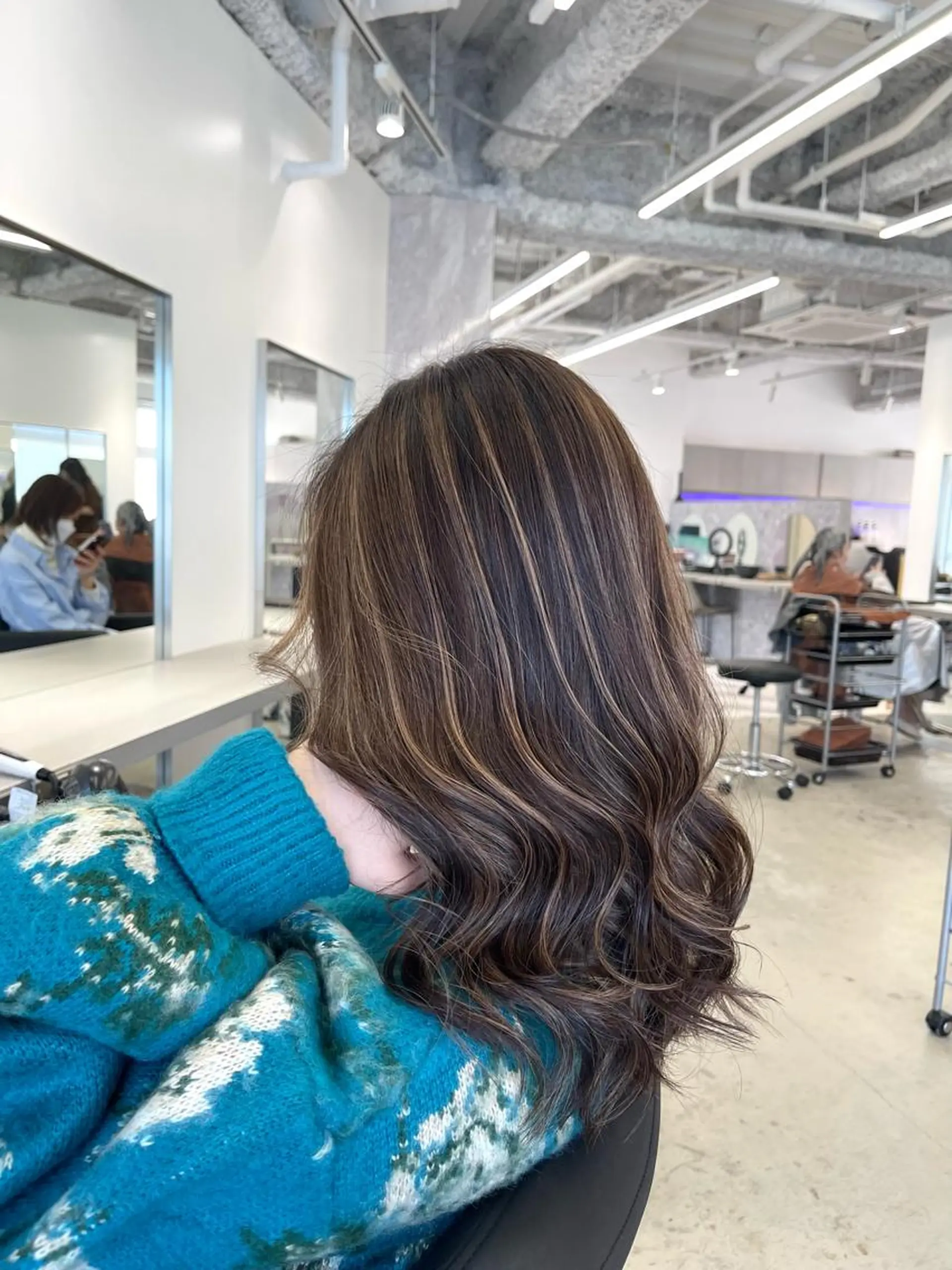 ロング カラー ハイライトカラー ハイライト カット ヘアカラー himeka🪽 アレンジ/ブリーチのヘアスタイル