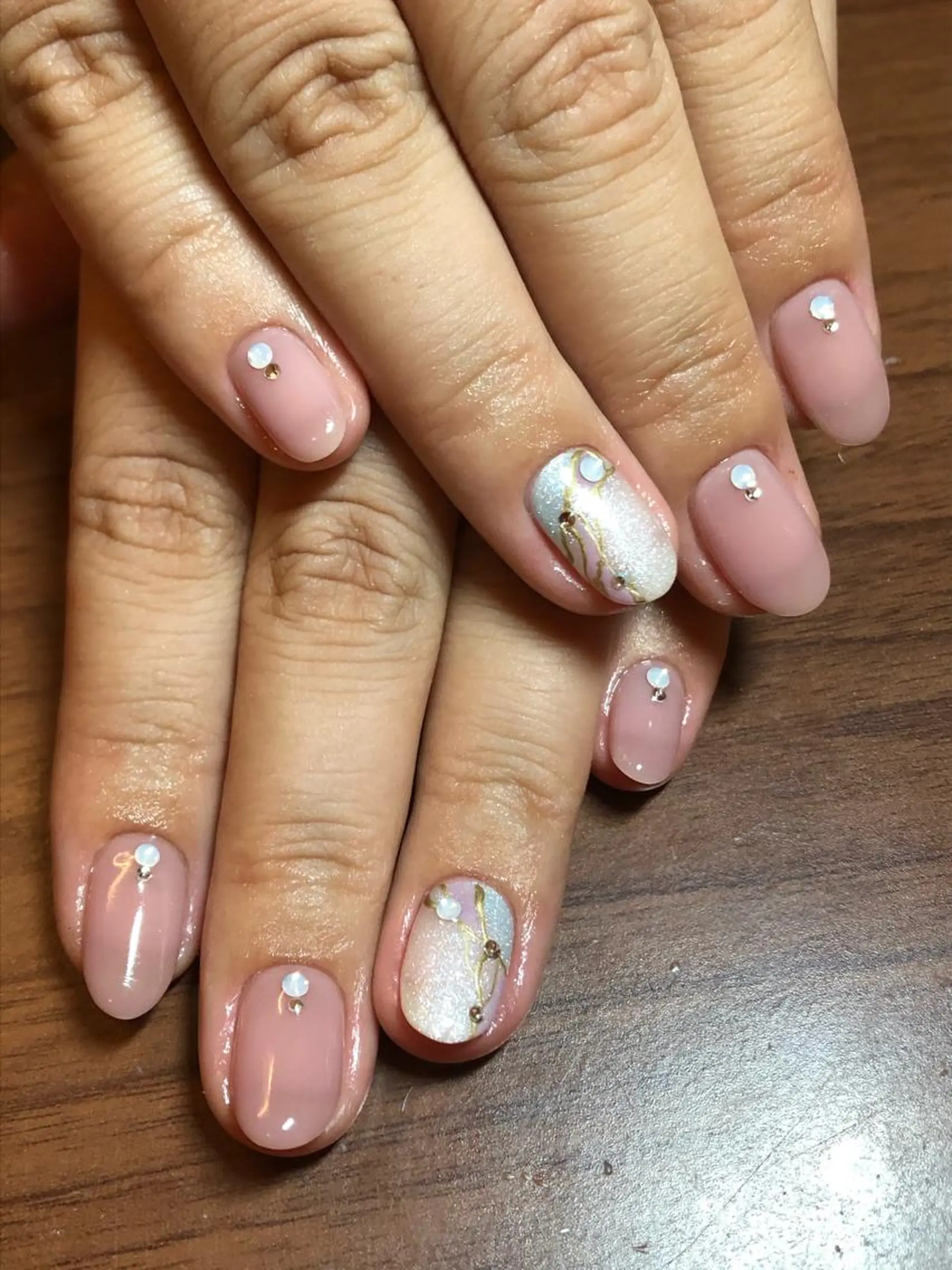 ネイル M nail はやまうららのネイルデザイン