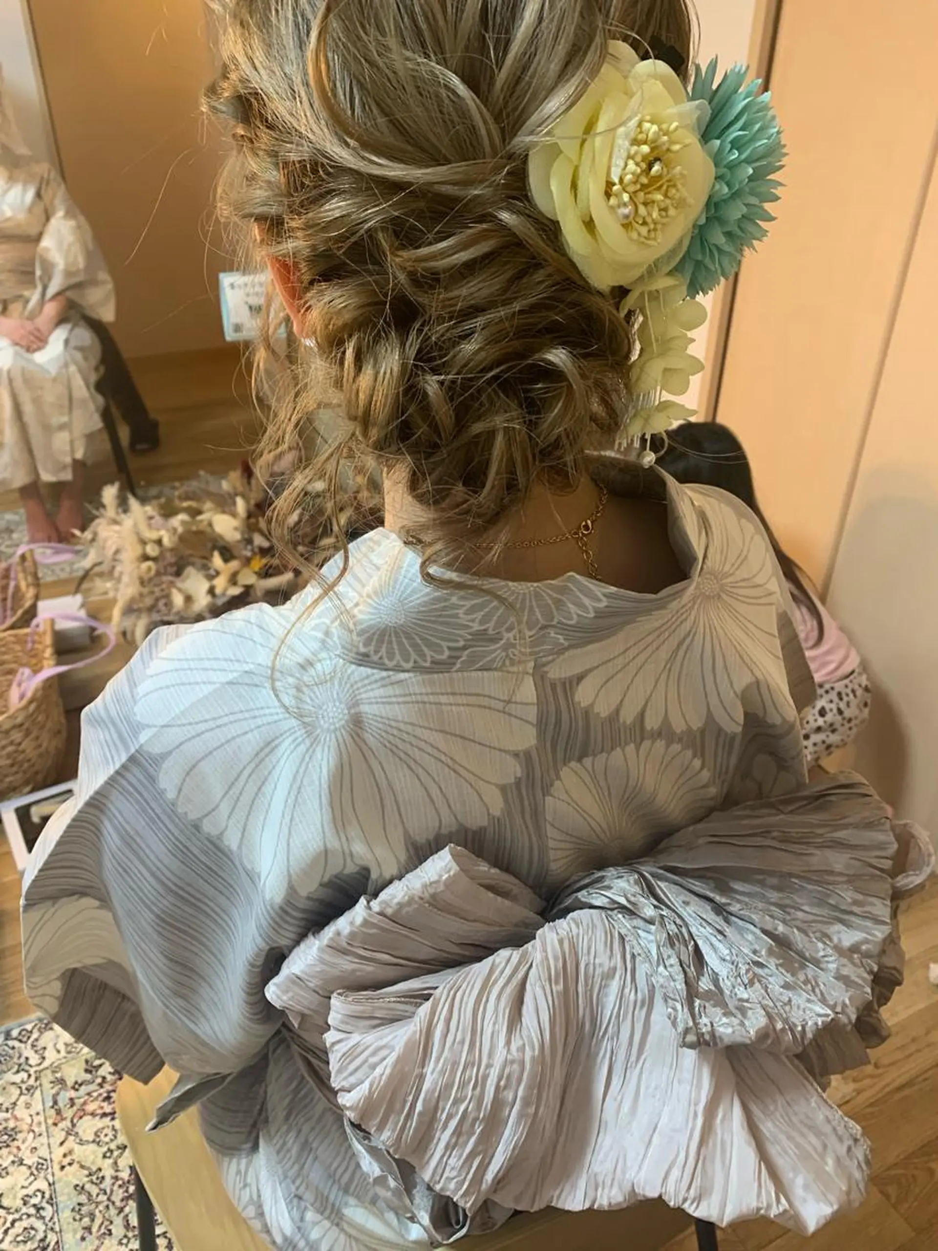 ヘアアレンジ 浴衣 SO-eye所属・𝗦𝗢 -スオ- HAZUKIのマツエク・マツパデザイン