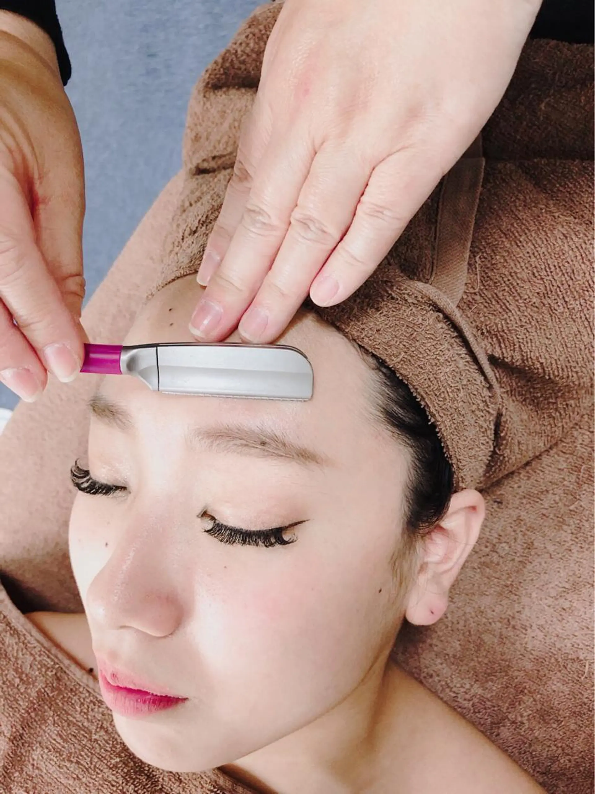 眉カット その他(アイブロウ) レディースシェービングサロンbijou所属・シェービングサロン bijouの眉毛・アイブロウイメージ