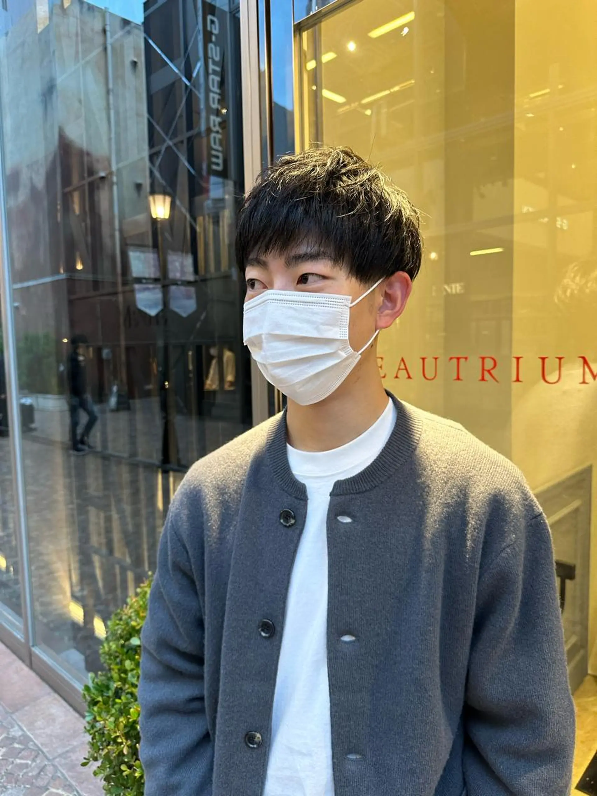 メンズ マッシュ Savoir GRANMASH【サヴォア　グランマッシュ】所属・ショート/レイヤー/ 透明感/グレージュのヘアスタイル