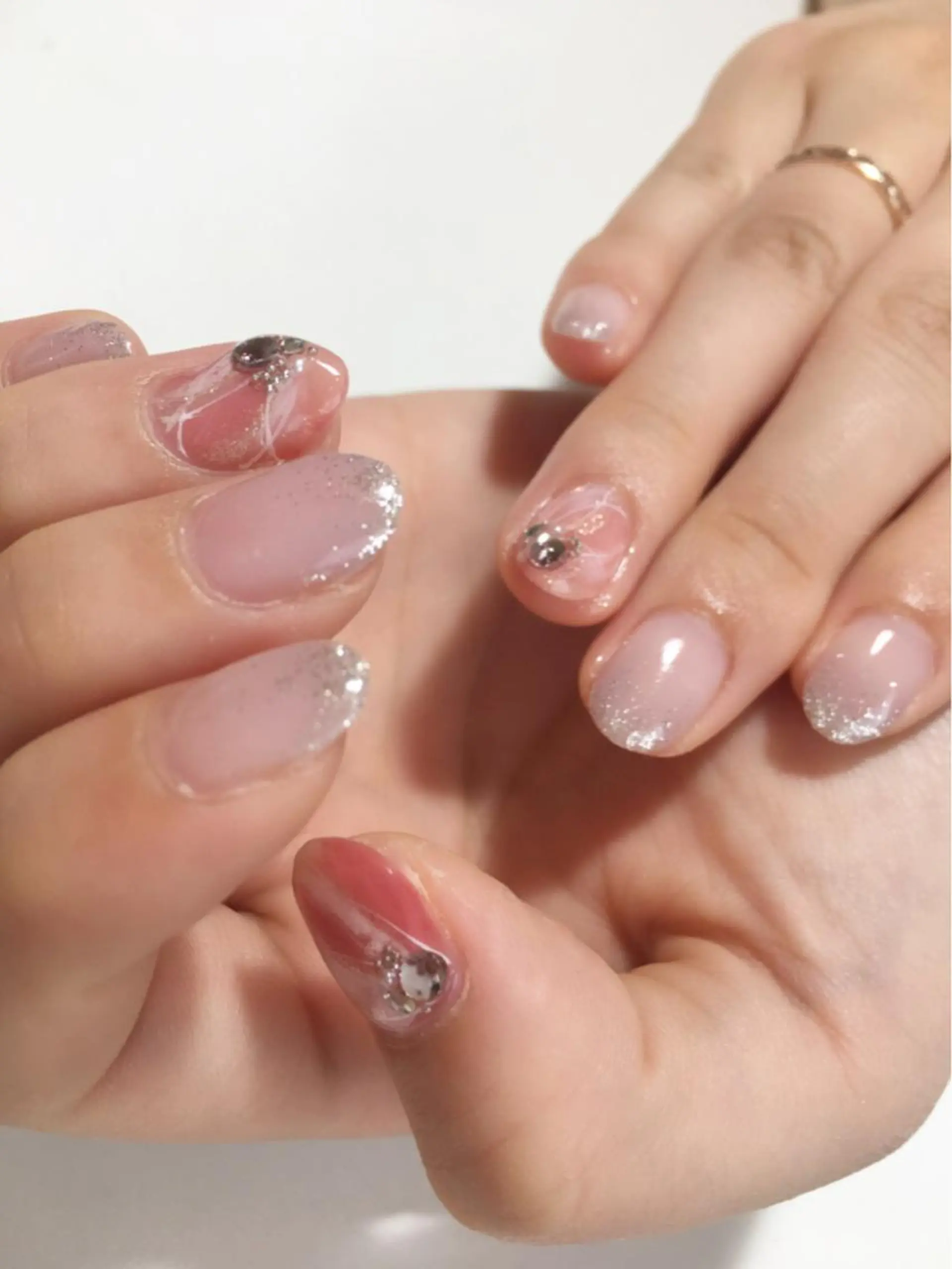 ネイル Elio所属・Elio 国泰寺のネイルデザイン