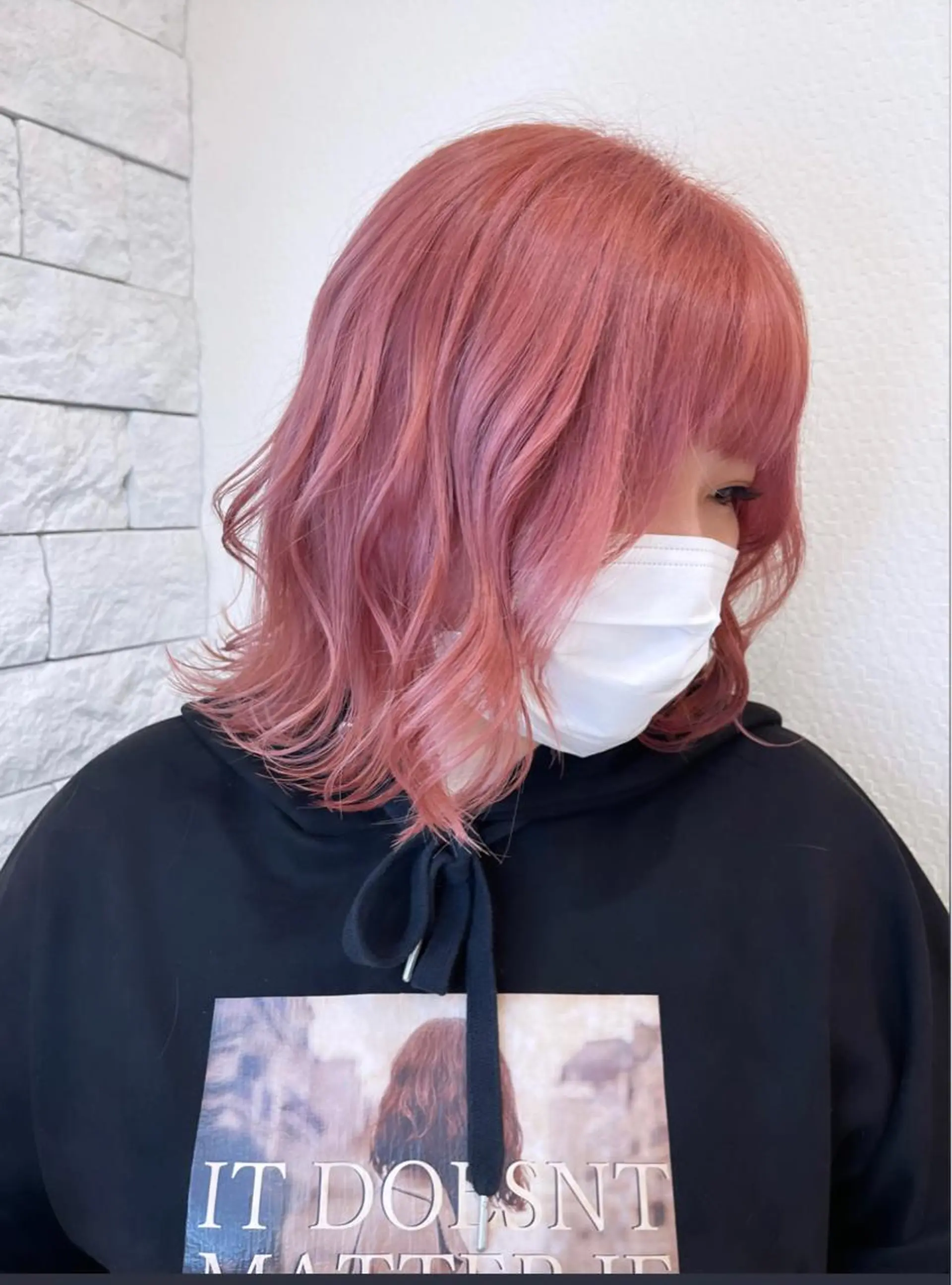 カラー ブリーチ ピンクカラー 名古屋のピンク好き かずくん🦩のヘアスタイル