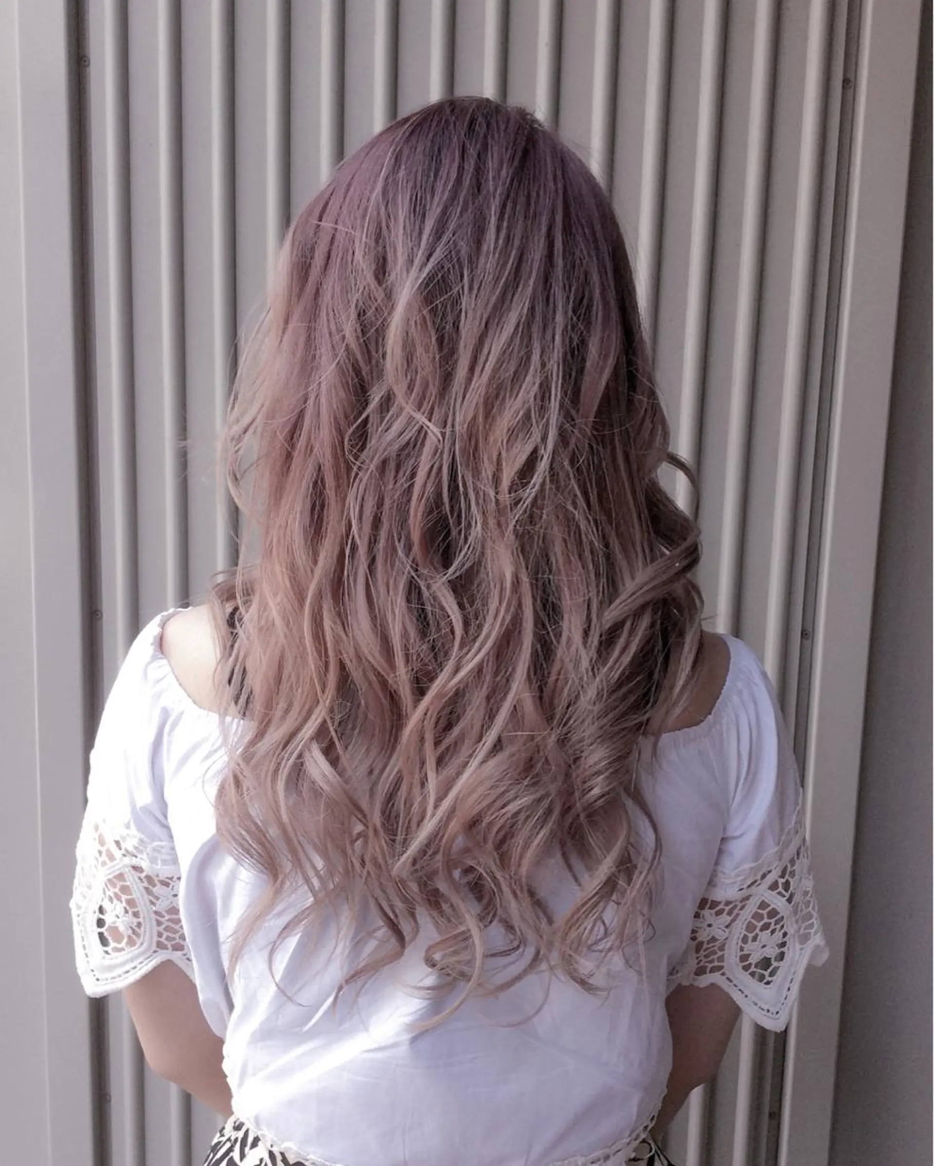 ロング カラー 堀江/心斎橋/西大橋 四ツ橋【Vers】のヘアスタイル