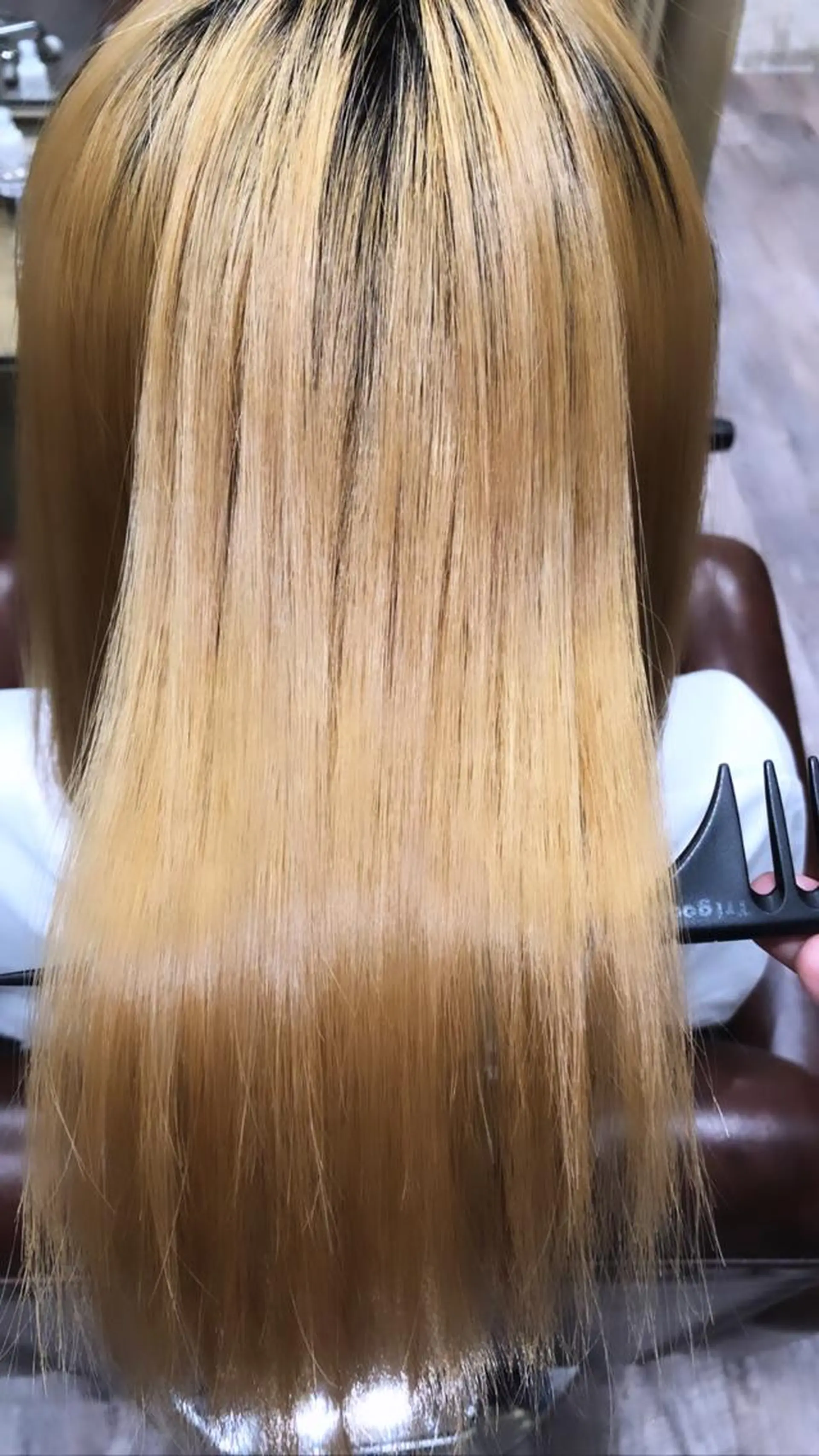 ミディアム ヘアカラー トリートメント ブリーチしたのに 色持ち1.5ヶ月のヘアスタイル