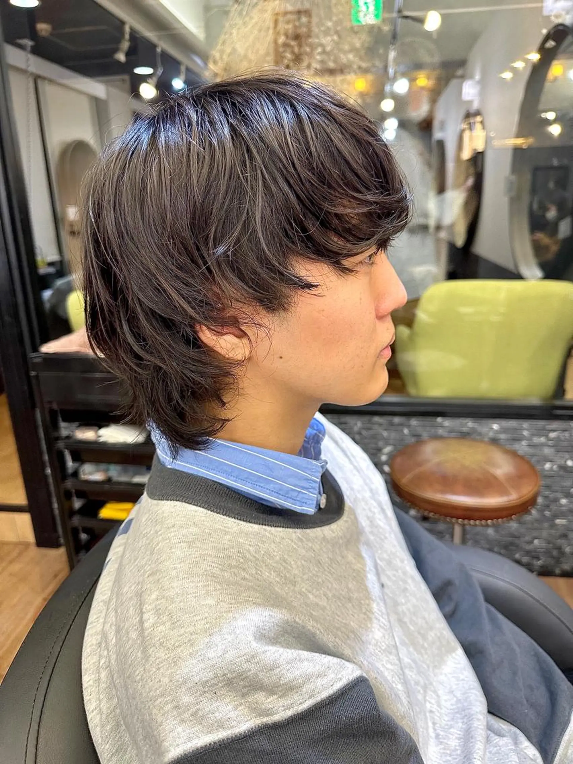 ミディアム アッシュ 韓国風ヘア レイヤーカット 外ハネヘア ウルフカット カット 大人可愛いヘア 大田のヘアスタイル