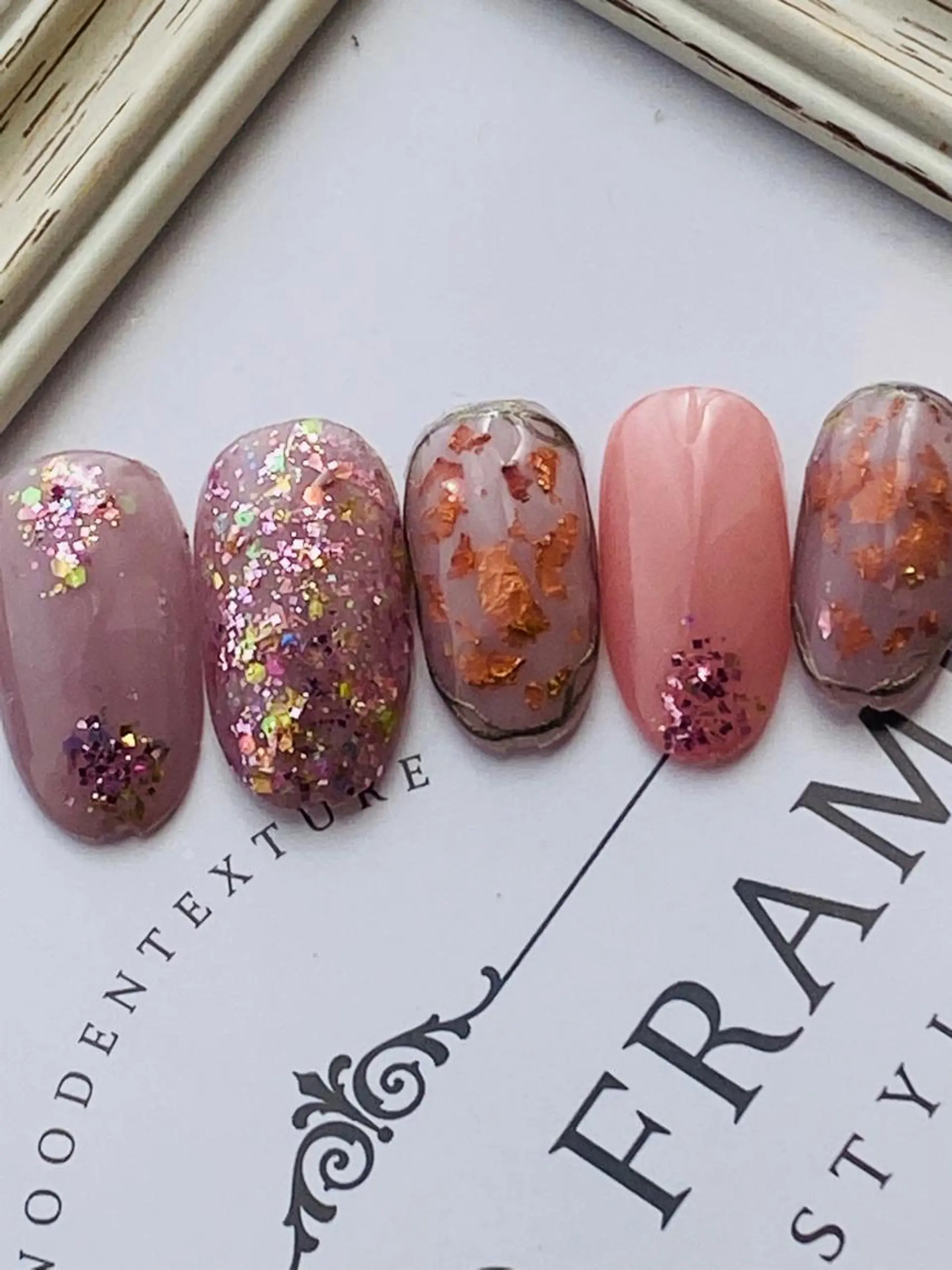 ネイル キラキラネイル ラメ(グリッター) 自宅ネイルサロン ♦️nuance♦️のネイルデザイン
