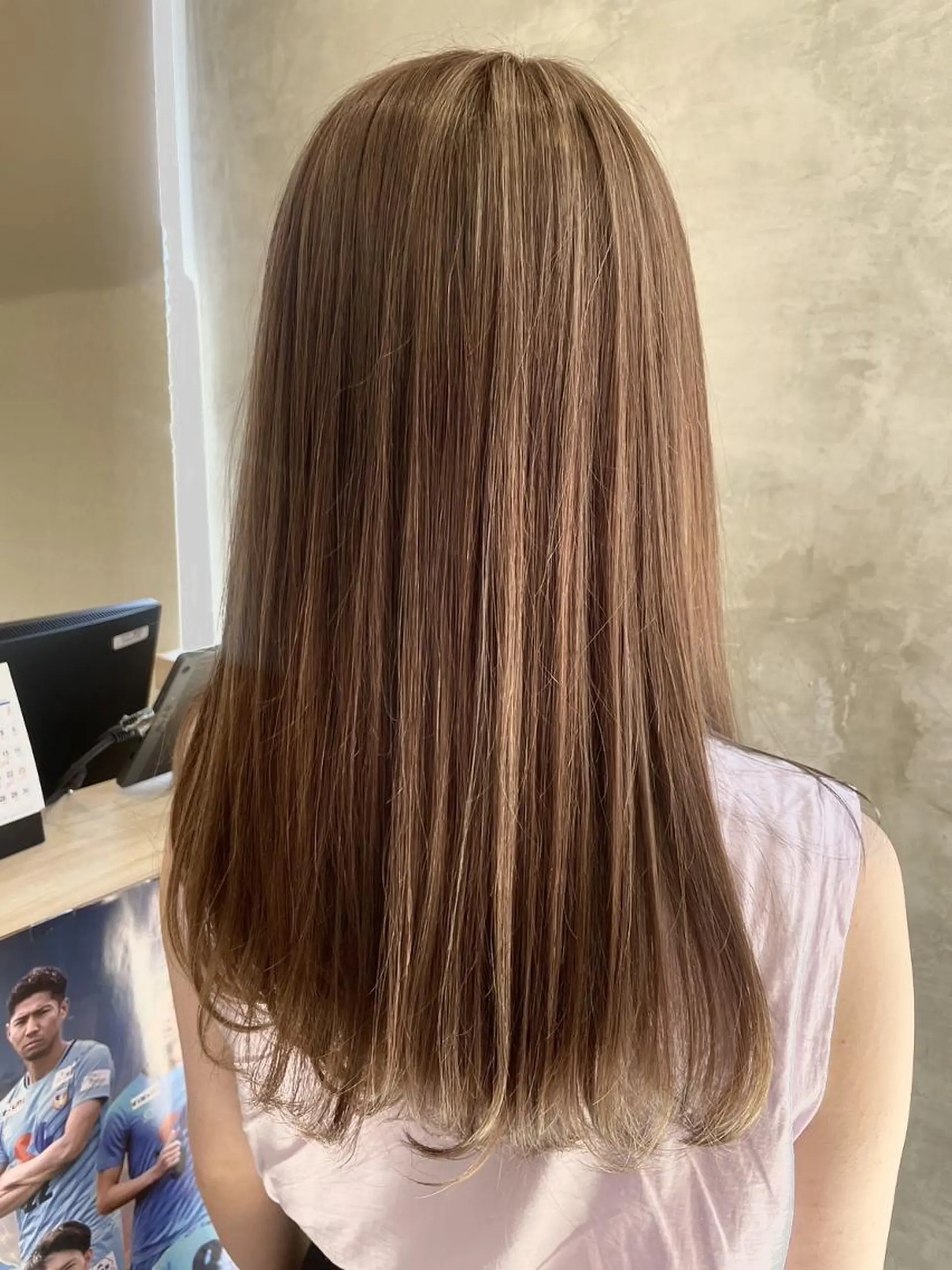 ロング カラー ヘアカラー ブリーチなし透明感 カラー✨横山 佳希のヘアスタイル