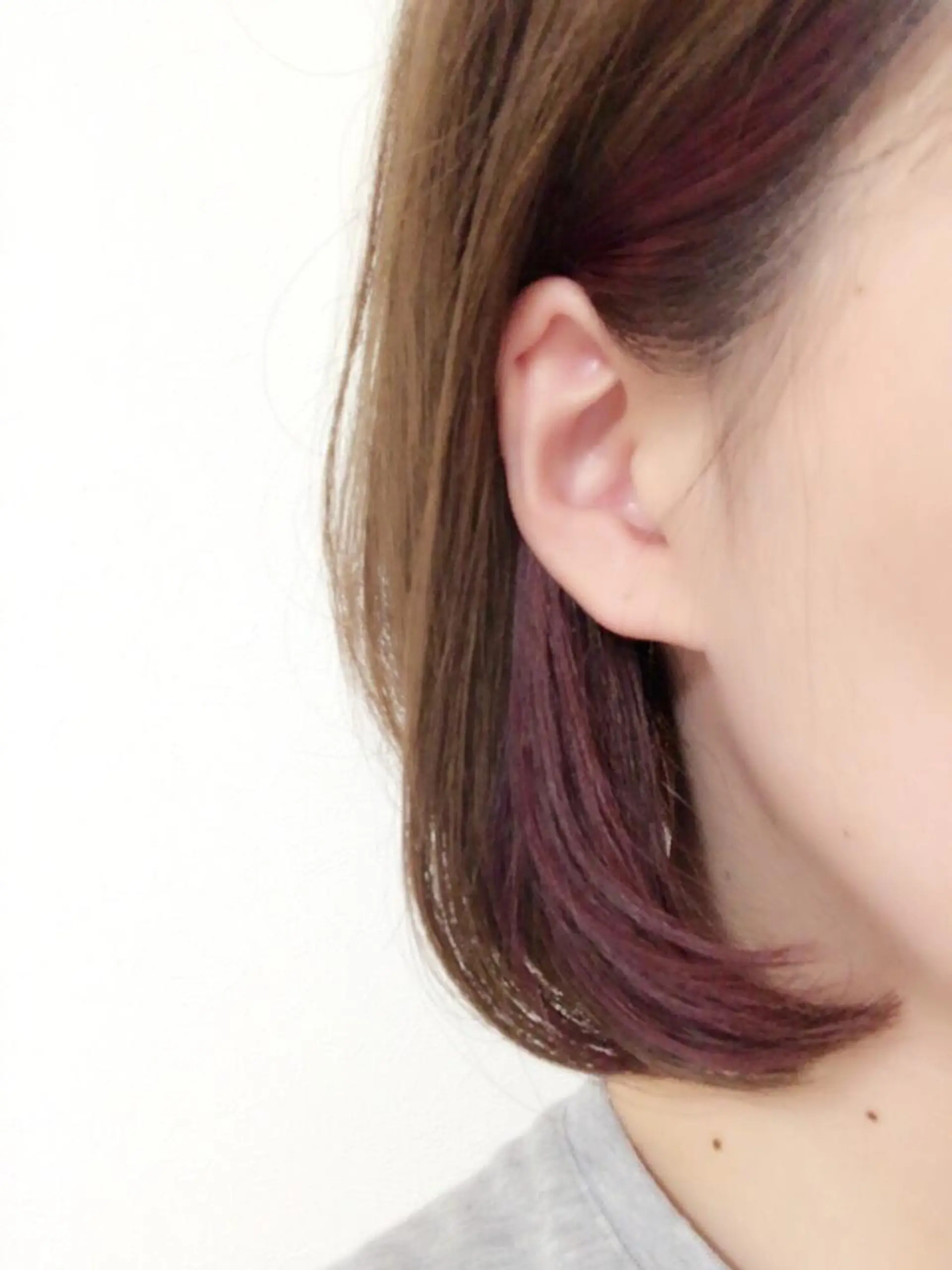 ミディアム カラー ヘアアレンジ インナーカラー レッドカラー バイオレットカラー N-plants 和泉中央店のヘアスタイル