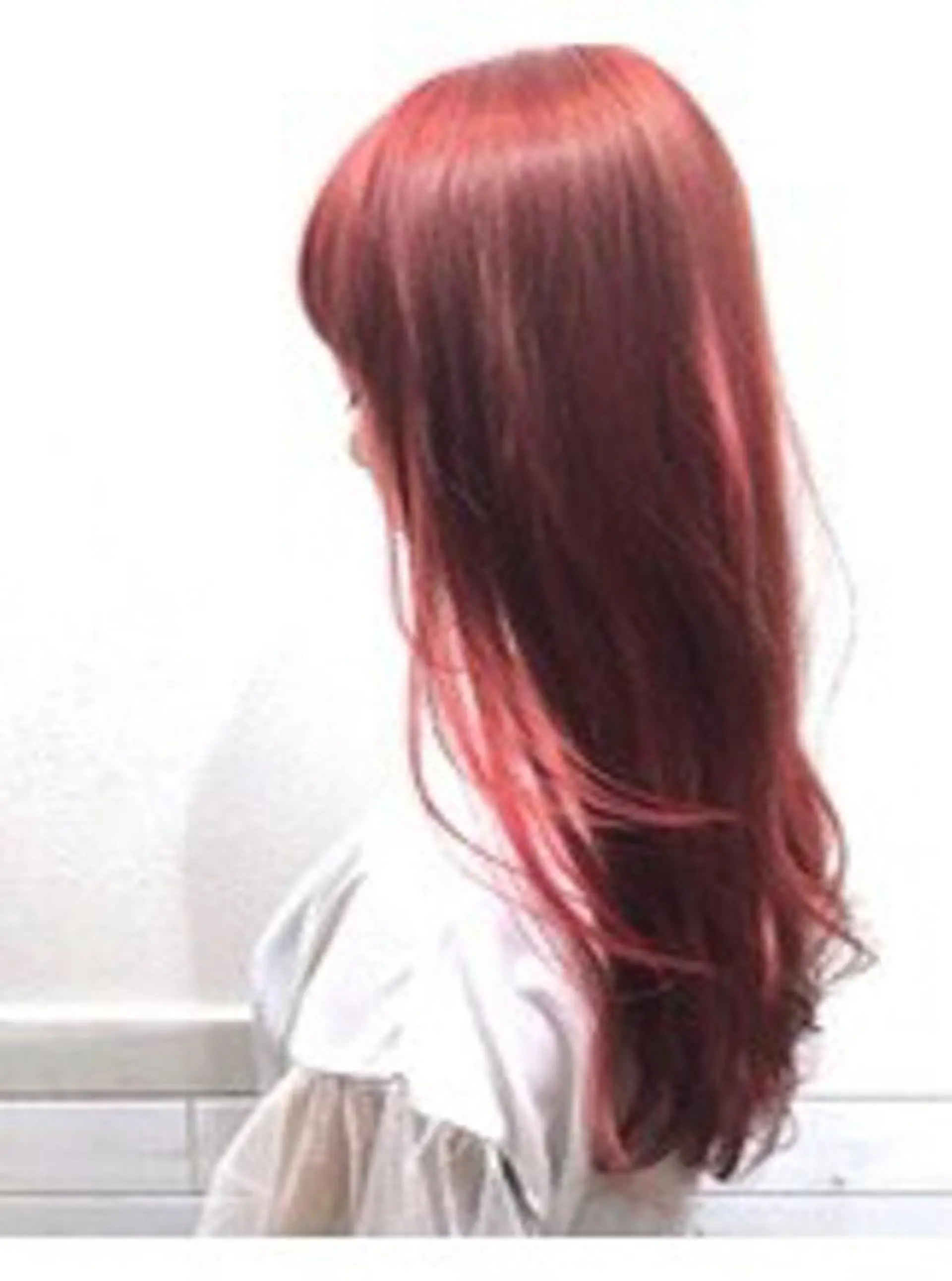 ロング カラー ピンクカラー カット ヘアカラー memento 斎藤大覚のヘアスタイル