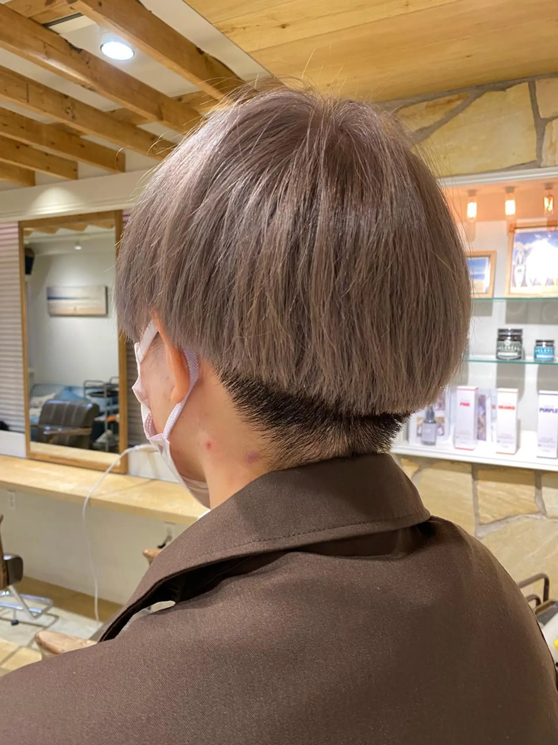 ショート ヘアカラー kawabe maikoのヘアスタイル