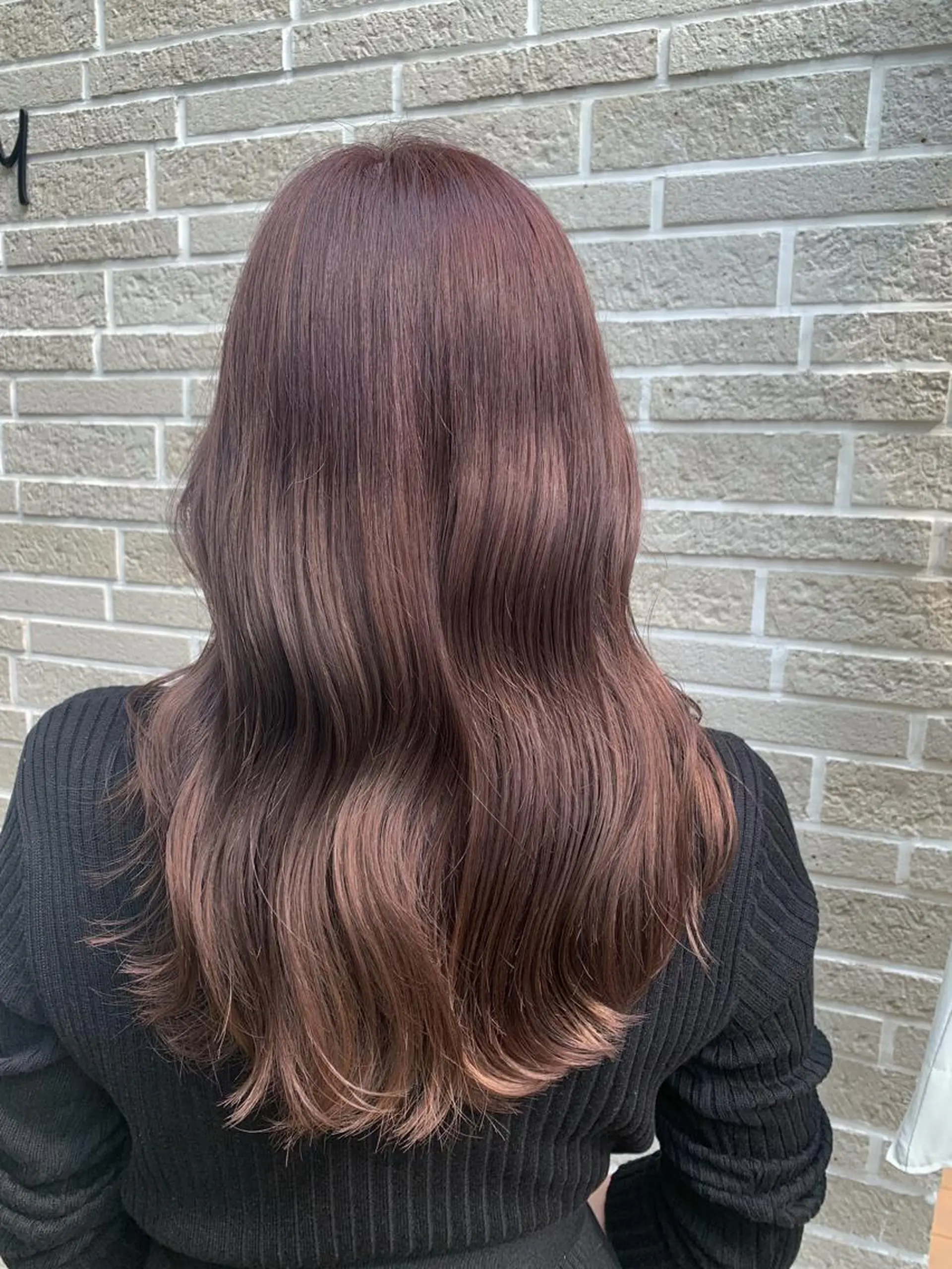 ロング ヘアカラー LITTLE _KATOのヘアスタイル