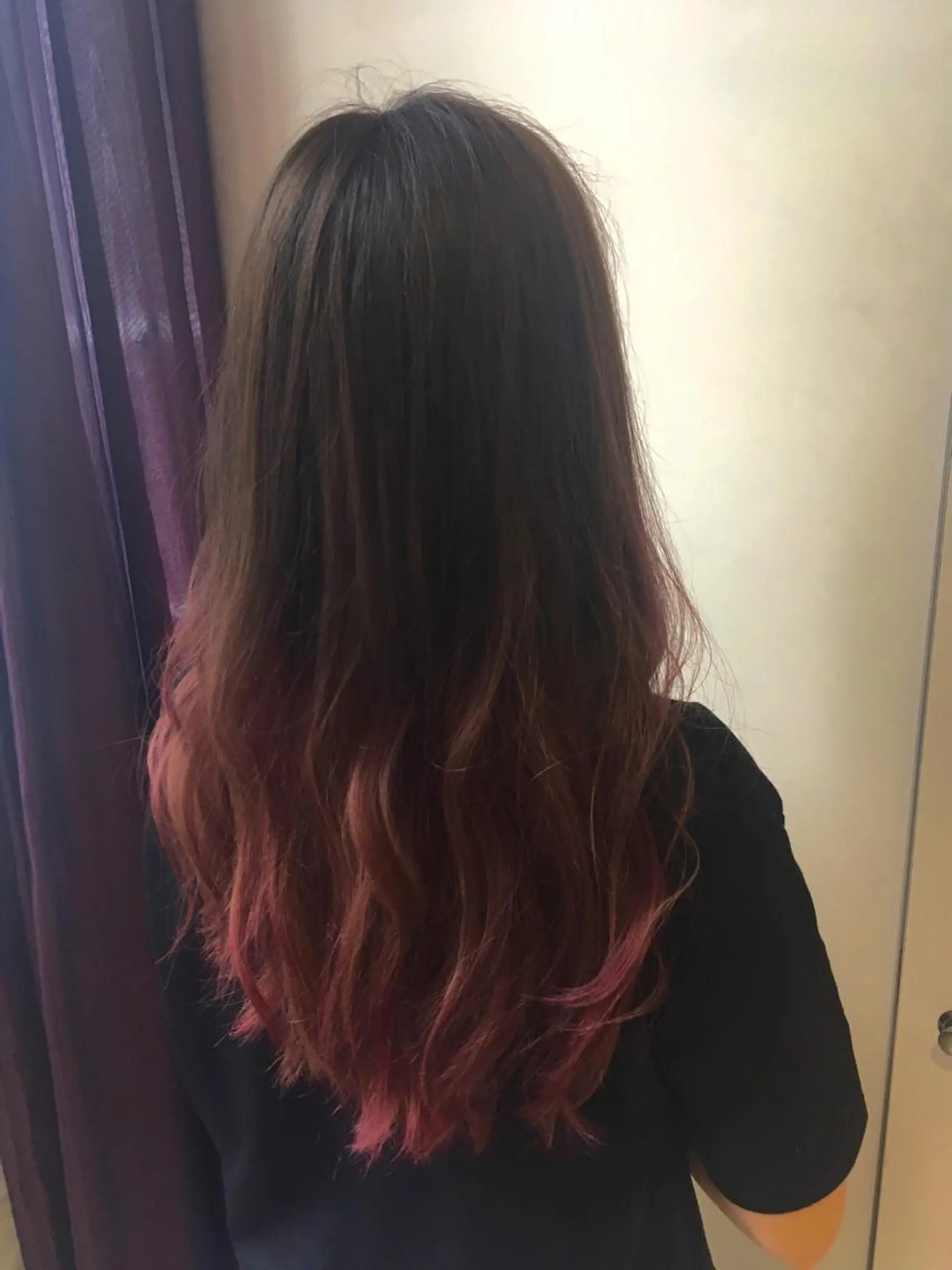 ロング カラー デザインカラー ダブルカラー グラデーションカラー 農添 杏のヘアスタイル