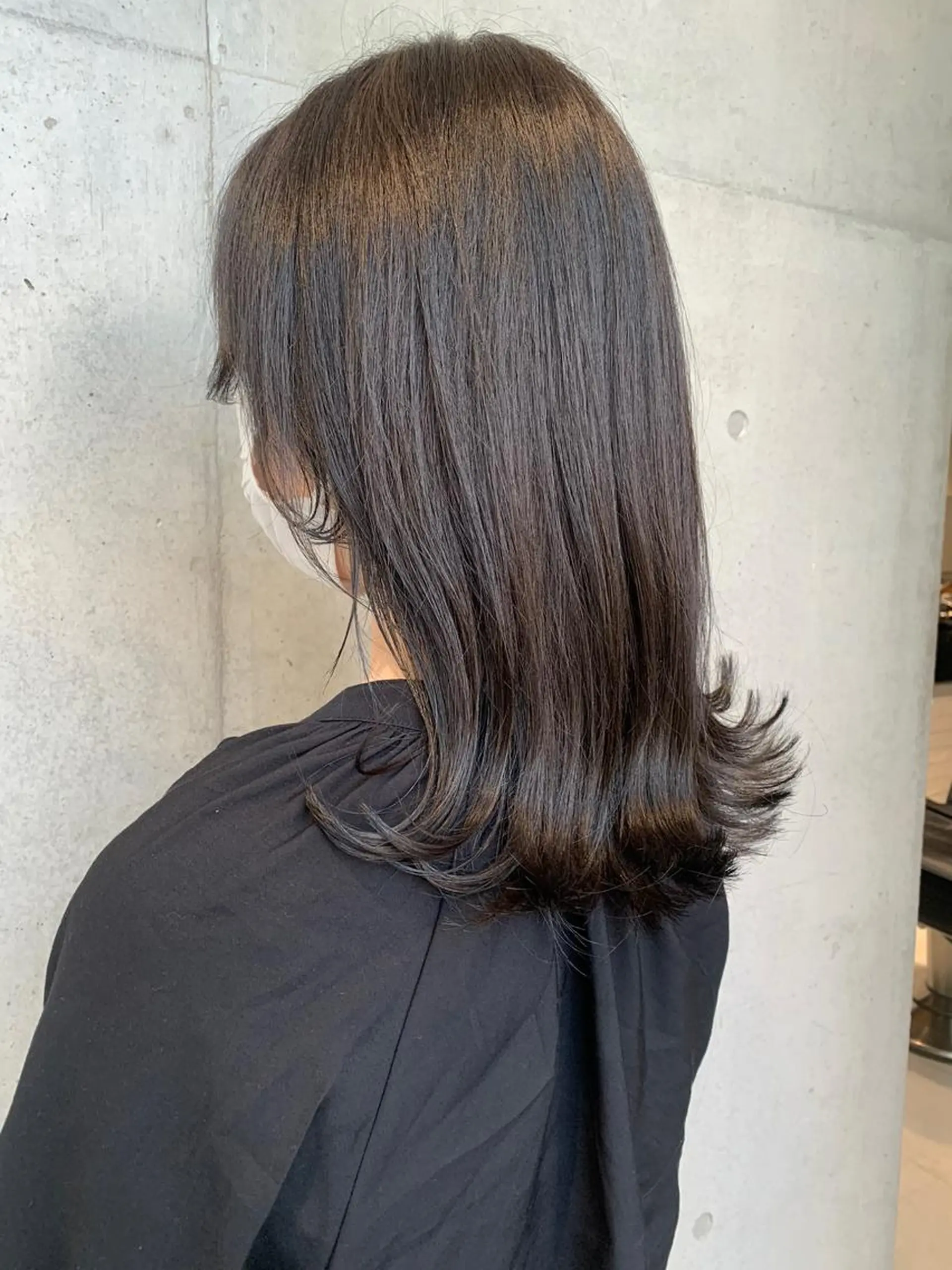 ミディアム カラー カット ヘアカラー トリートメント ヘッドスパ ヘアセット 透明感/オリーブ/ グレージュ/YUKAのヘアスタイル