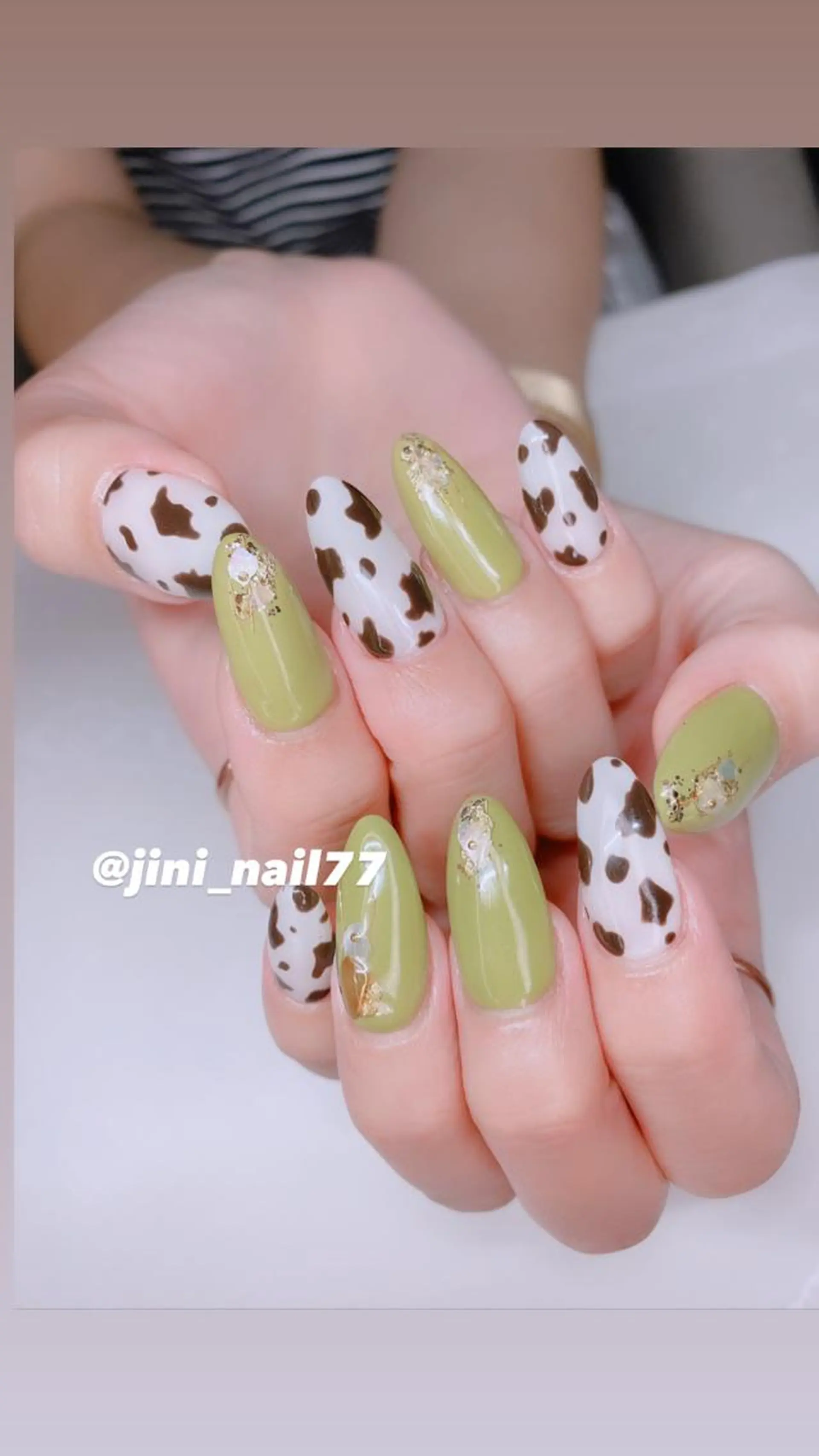 ネイル ハンドネイル JINI NAIL所属・ジニ ネイルのネイルデザイン