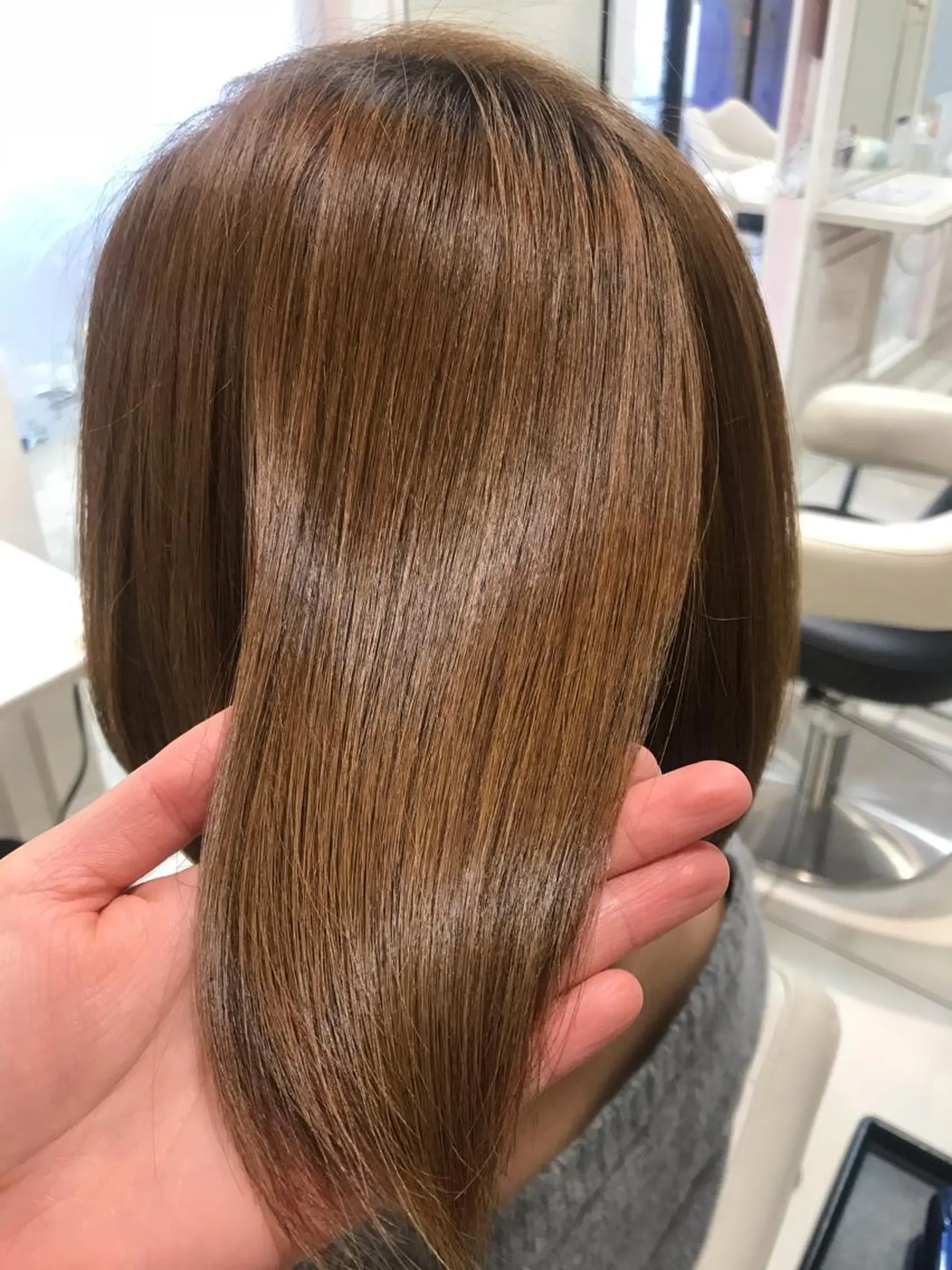 ショート 艶髪✨髪質改善カラー 楠本浩子のヘアスタイル