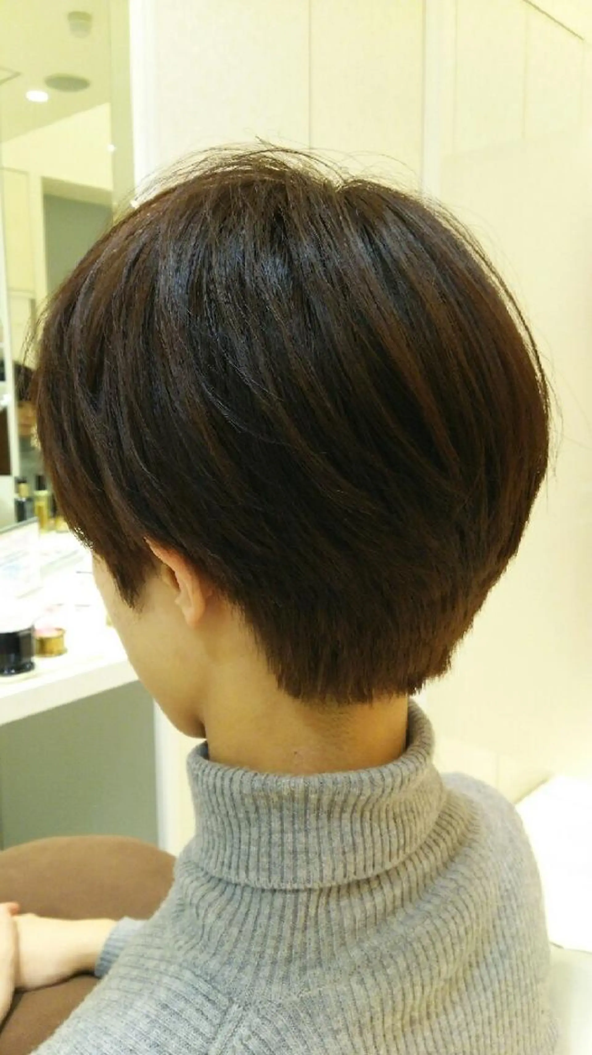 ショート カラー カット 🌈ぷる艶カラー🌈 髪質改善👑柳沼尚貴のヘアスタイル