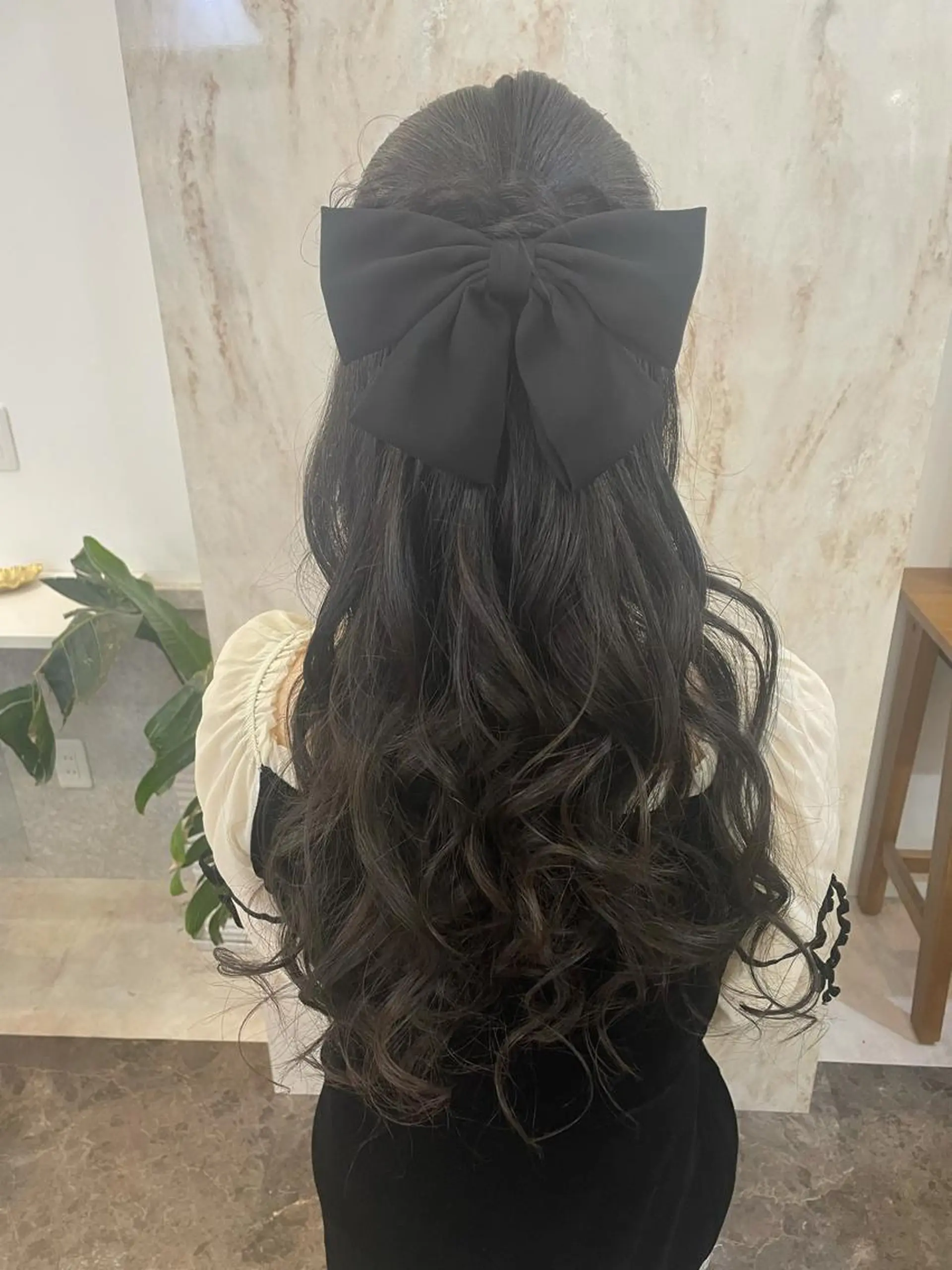 ヘアアレンジ 🎀ikuno🎀 Lovis 🫧艶髪のヘアスタイル